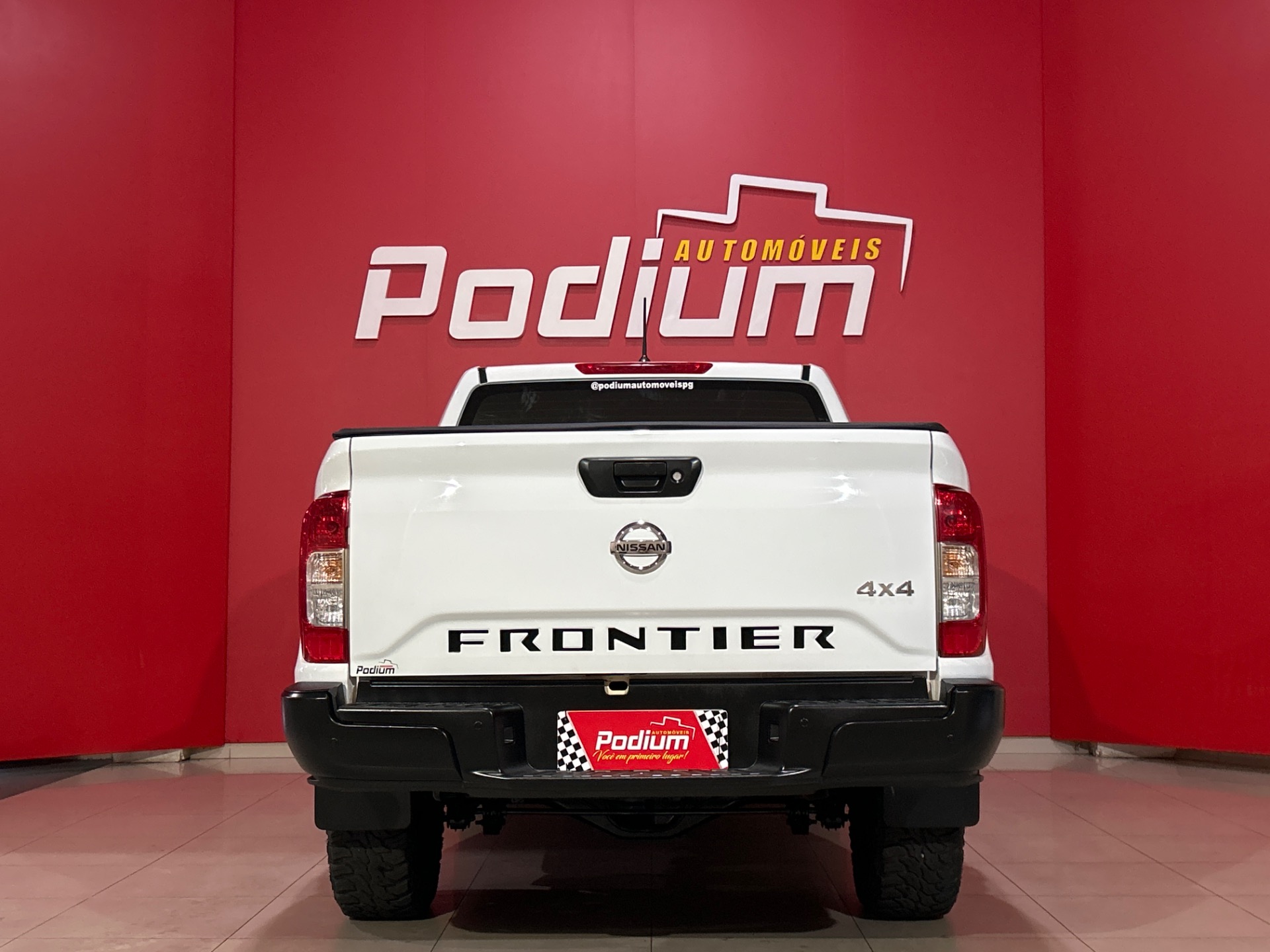 Nissan Frontier S Cd 4X4 2.3 Tb Diesel Mec. - foto 4