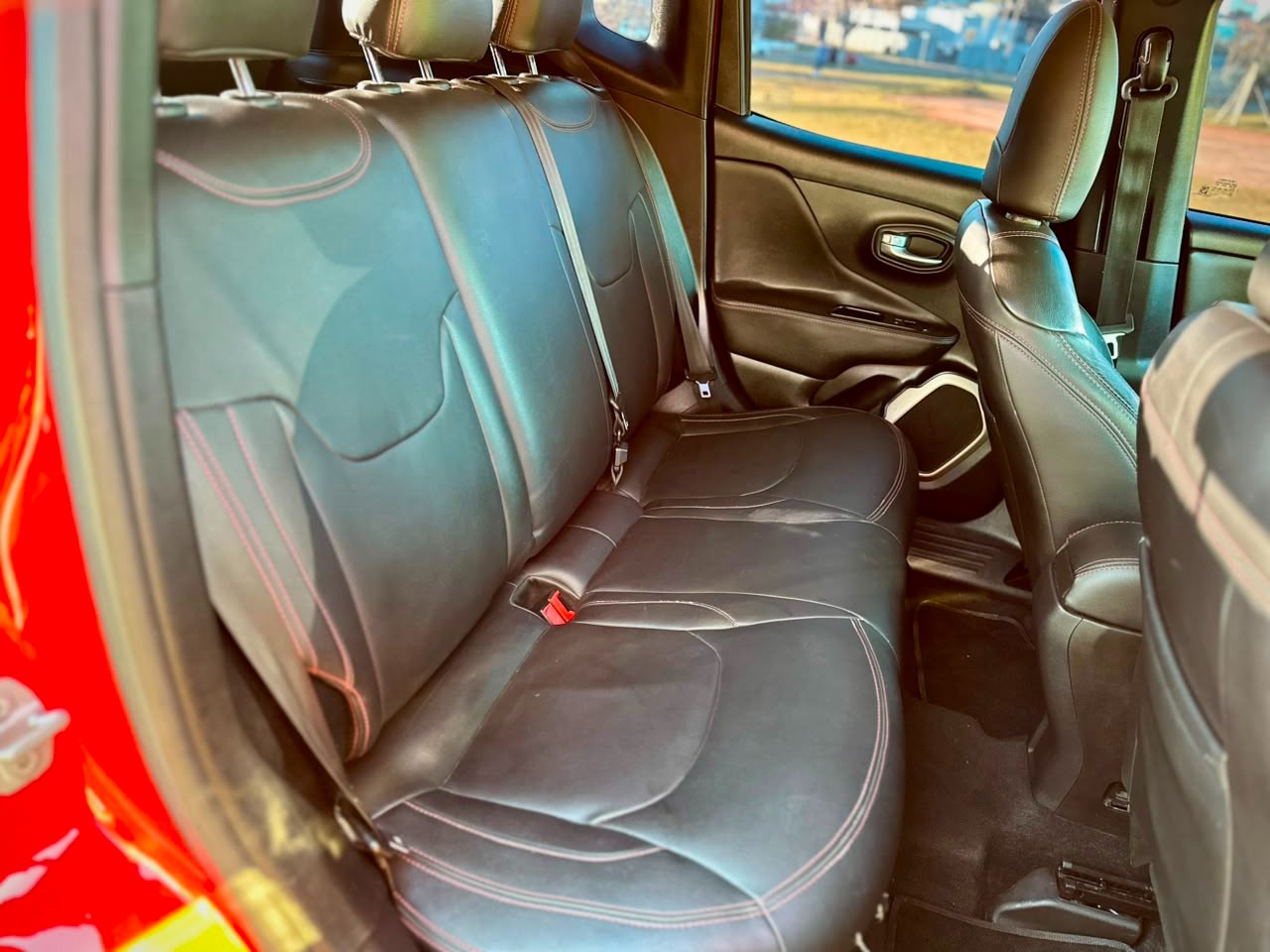Jeep Renegade Sport 1.8 4X2 Flex 16V Aut. - foto 9