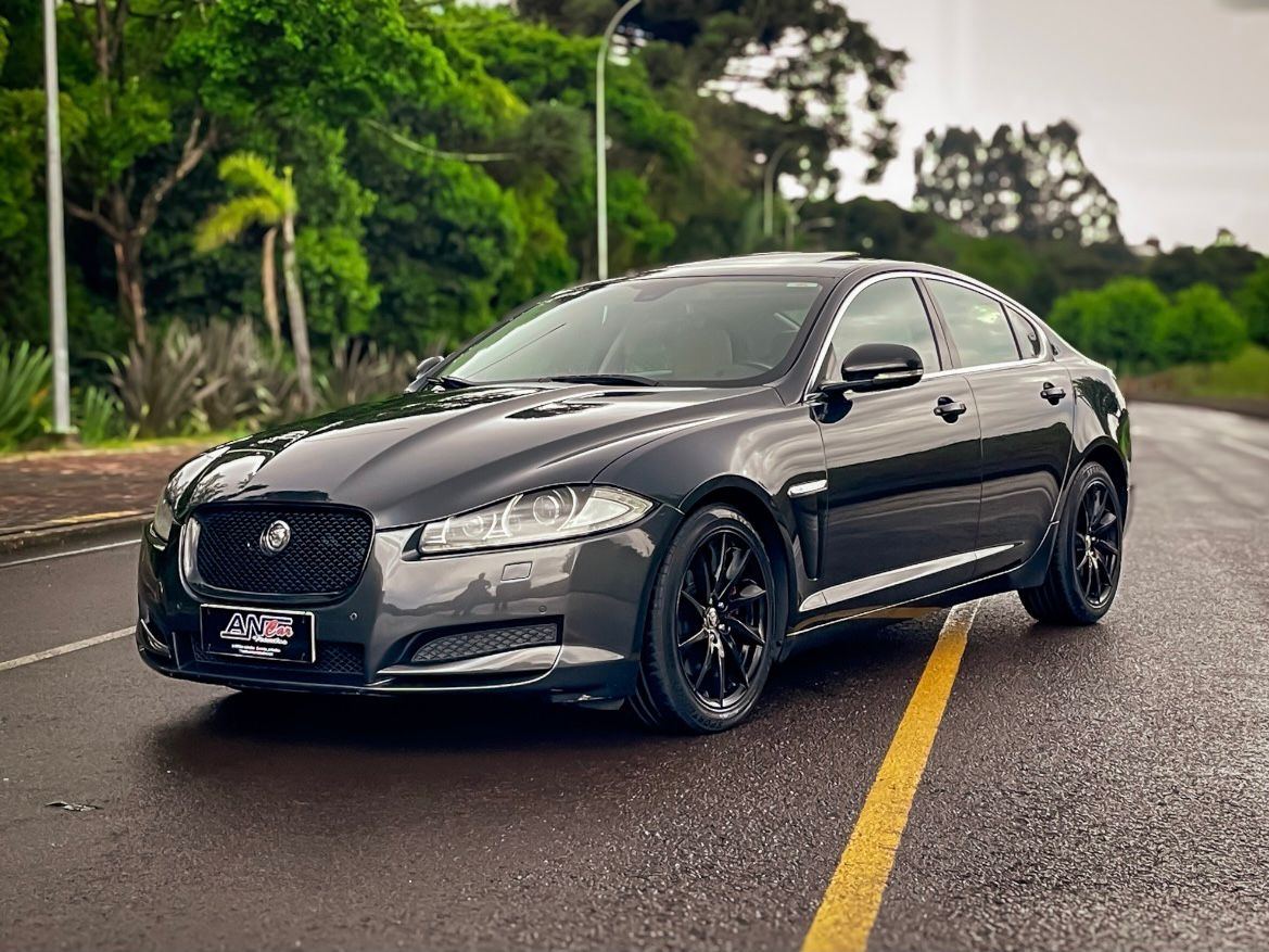 Jaguar XF 2.0 Turbo 16V 240cv Aut. - foto 3