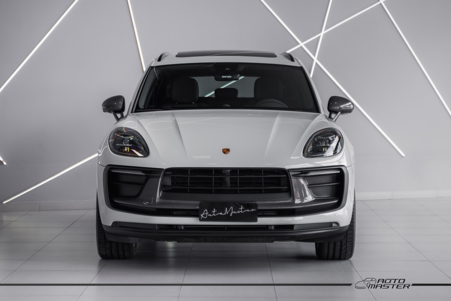 Porsche Macan 2025