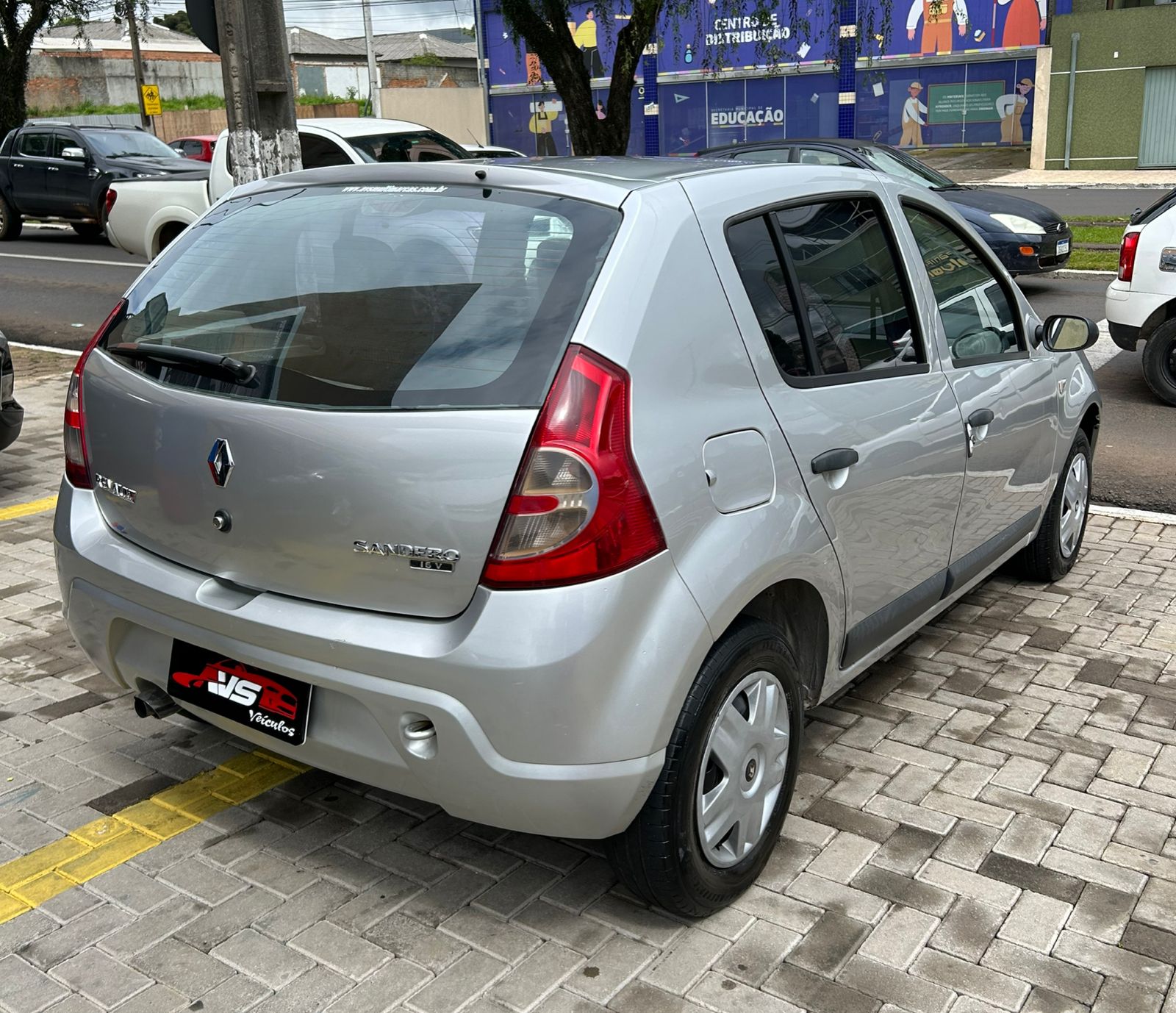 Renault Sandero Expression Hi Flex 1.0 16V 5P - foto 5