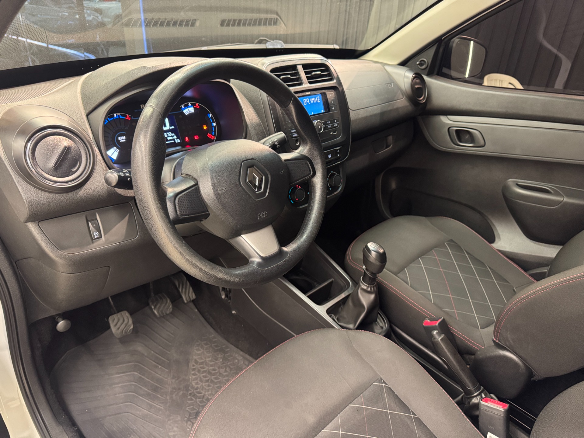 Renault Kwid Zen 1.0 Flex 12V 5P Mec. - foto 14