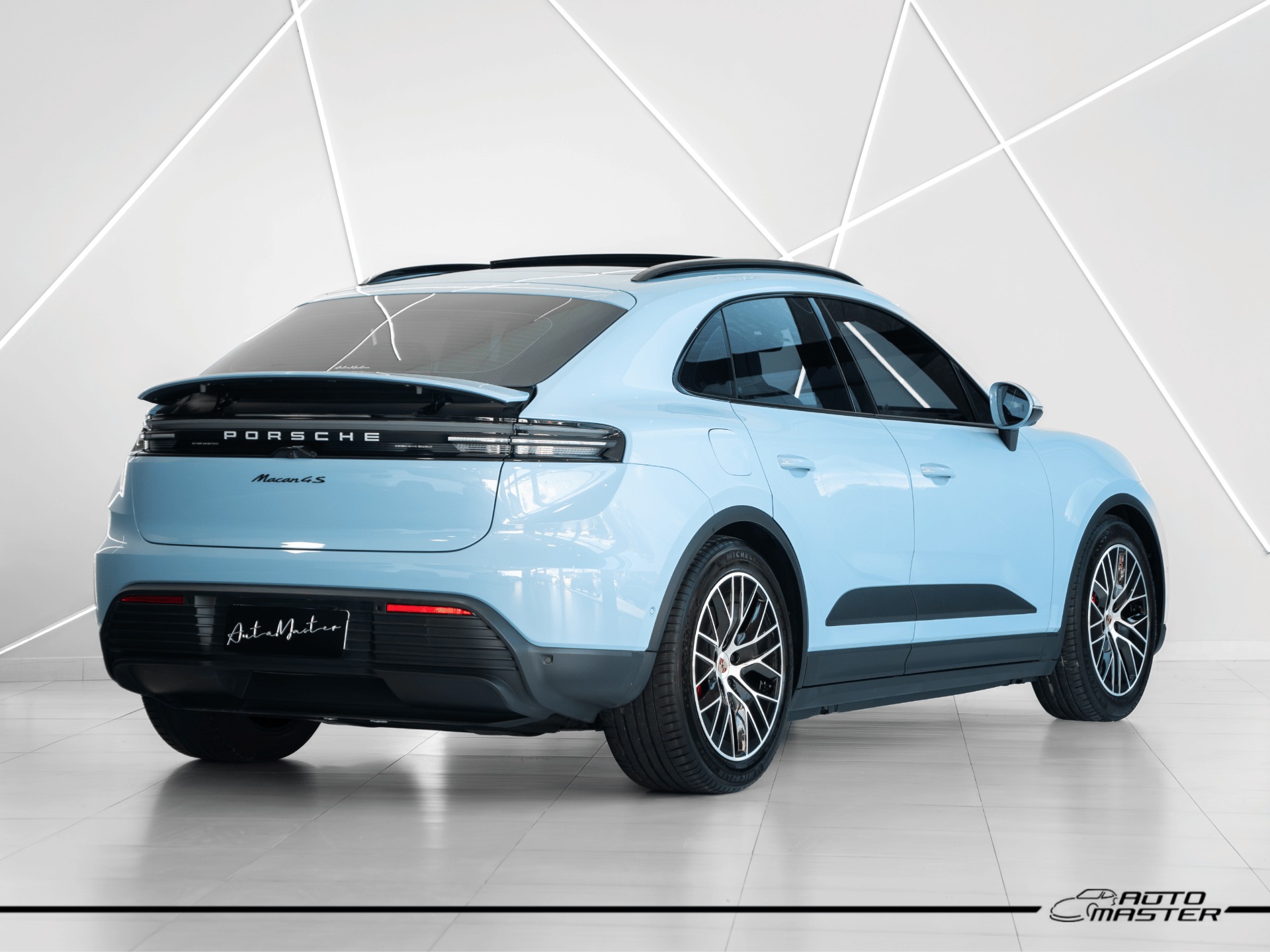 Porsche Macan 2025