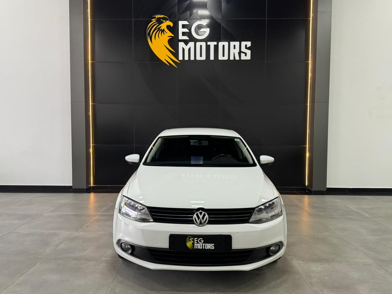 Volkswagen Jetta Comfortline 2.0 T.flex 8V 4P Tipt. - foto 2