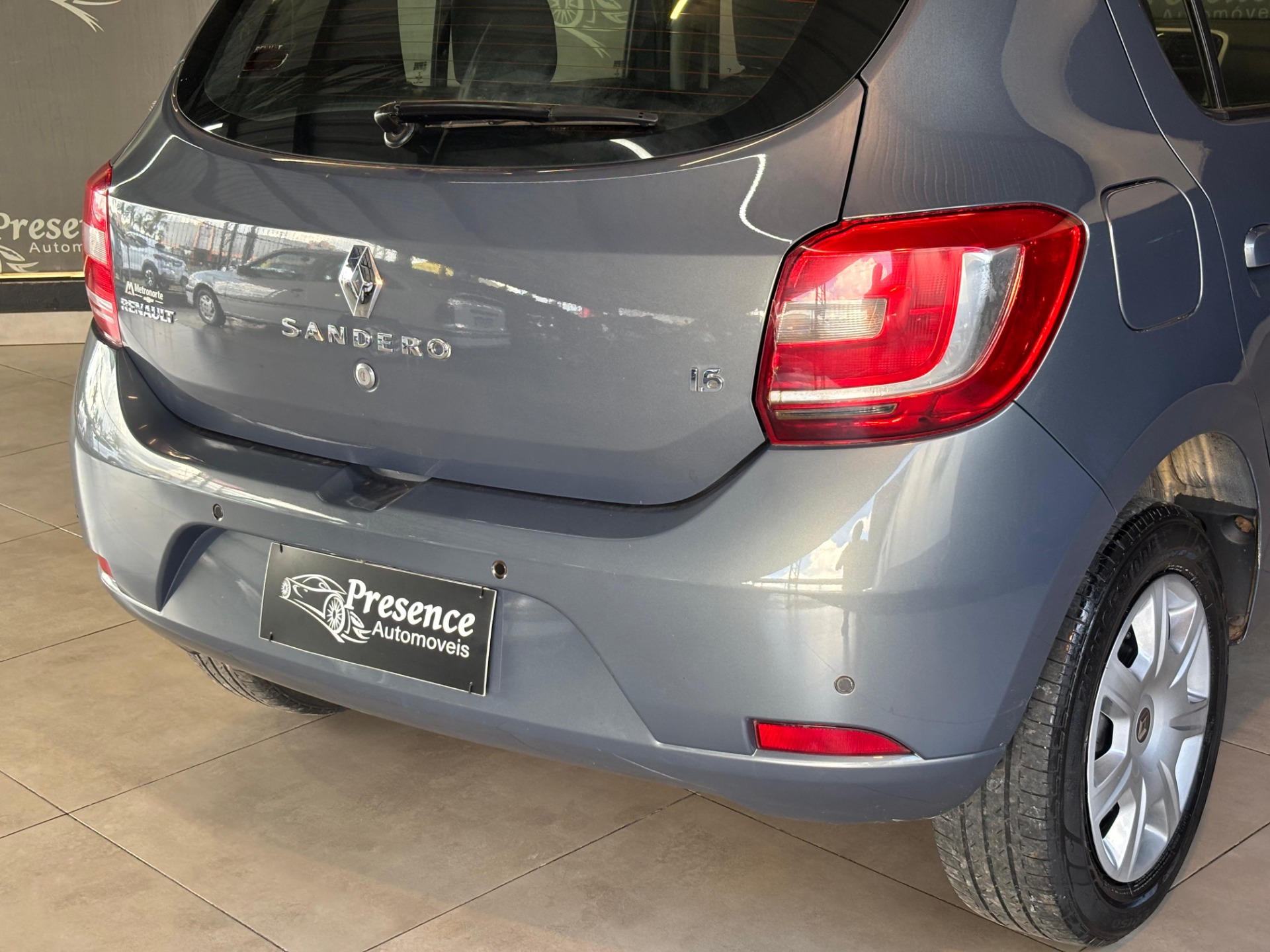 Renault Sandero Expression Flex 1.6 16V 5P - foto 6