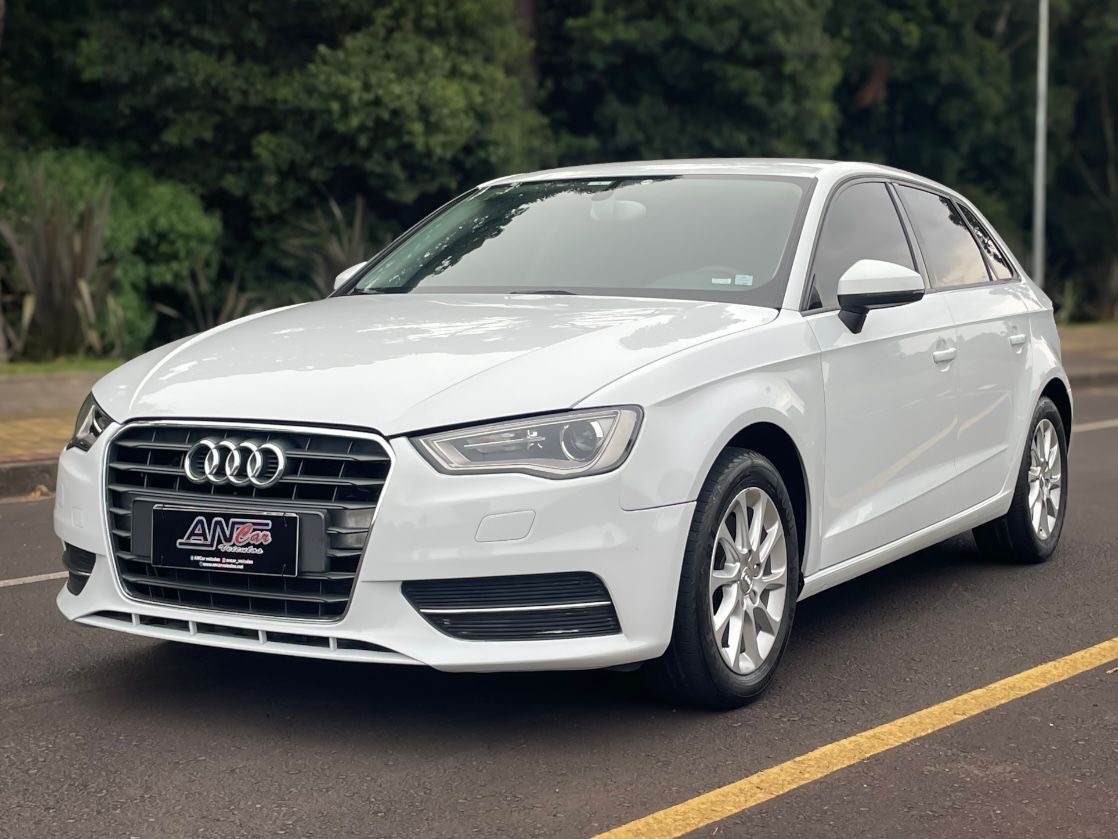 Audi A3 Sportback 1.8 16V TFSI S Tronic 5P - foto 3