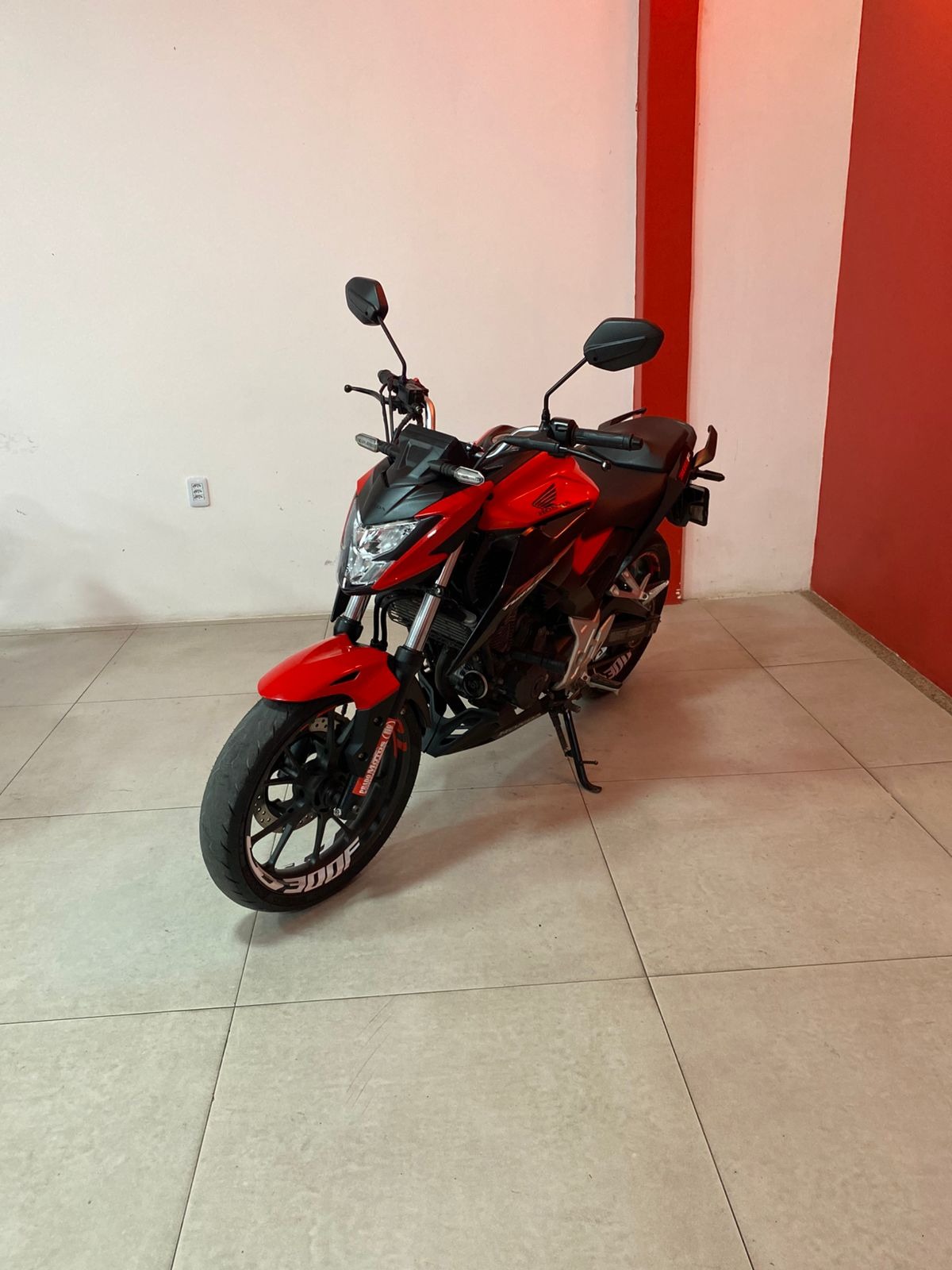 CB 300F Twister Flex