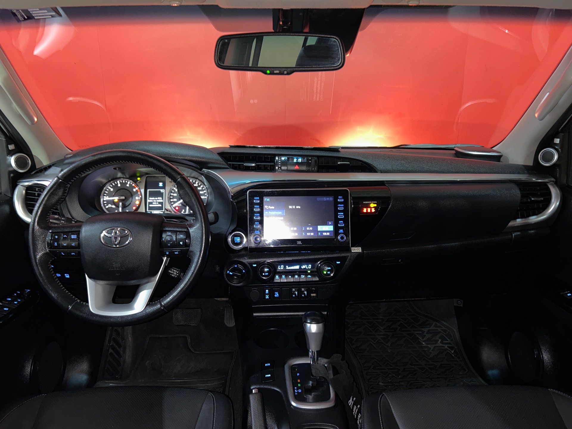 Toyota Hilux Cd Srx 4X4 2.8 TDI 16V Diesel Aut. - foto 10