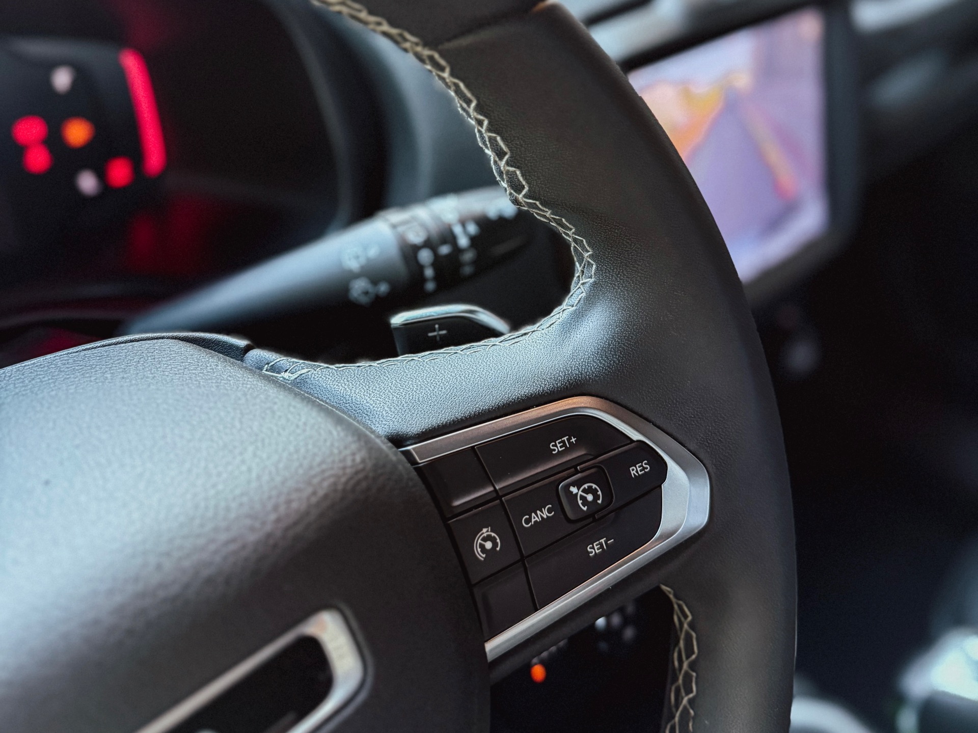 Jeep Renegade S T270 1.3 Tb 4X4 Flex Aut. - foto 9