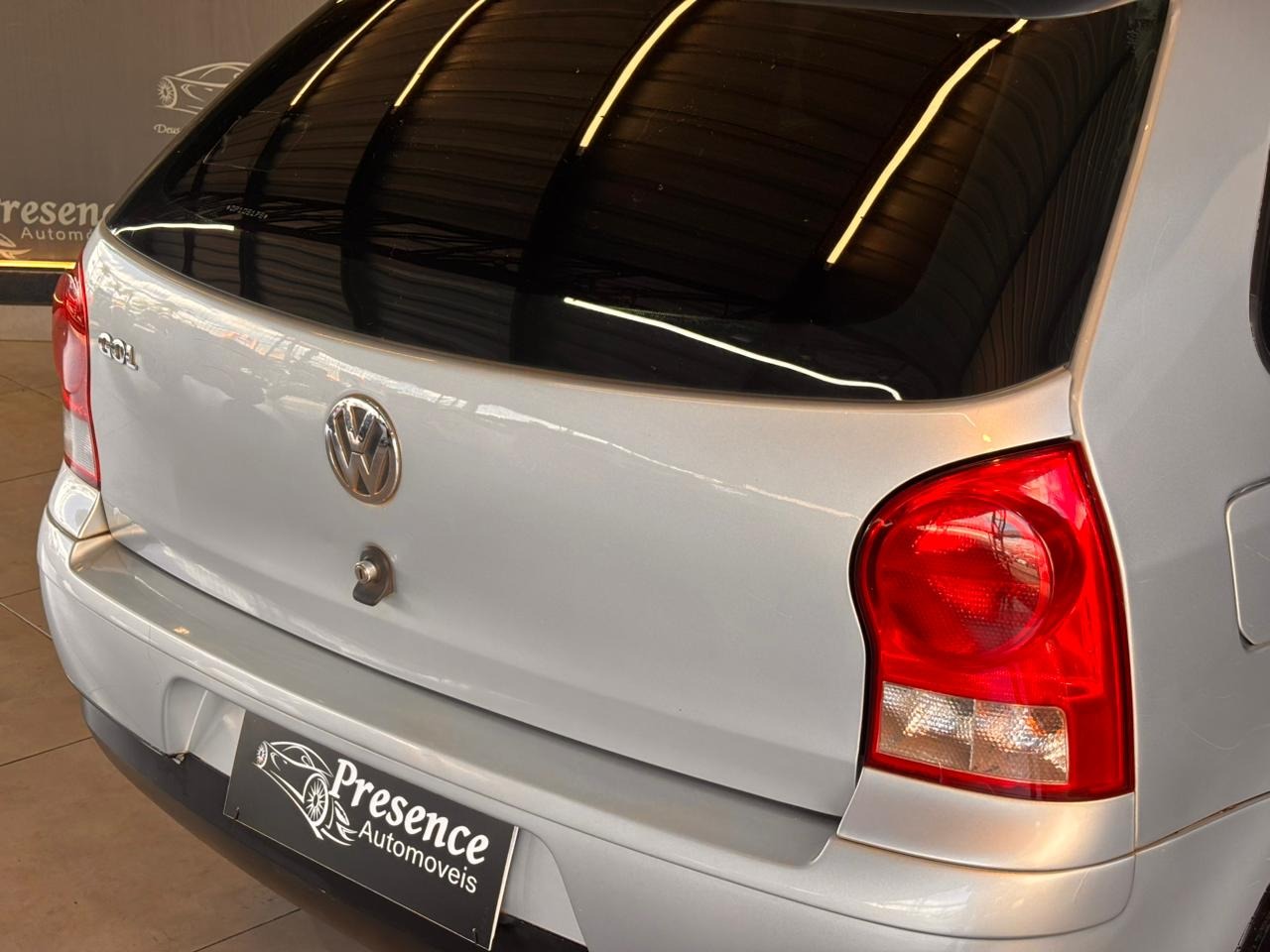 Volkswagen Gol (novo) 1.0 Mi Total Flex 8V 2P - foto 6