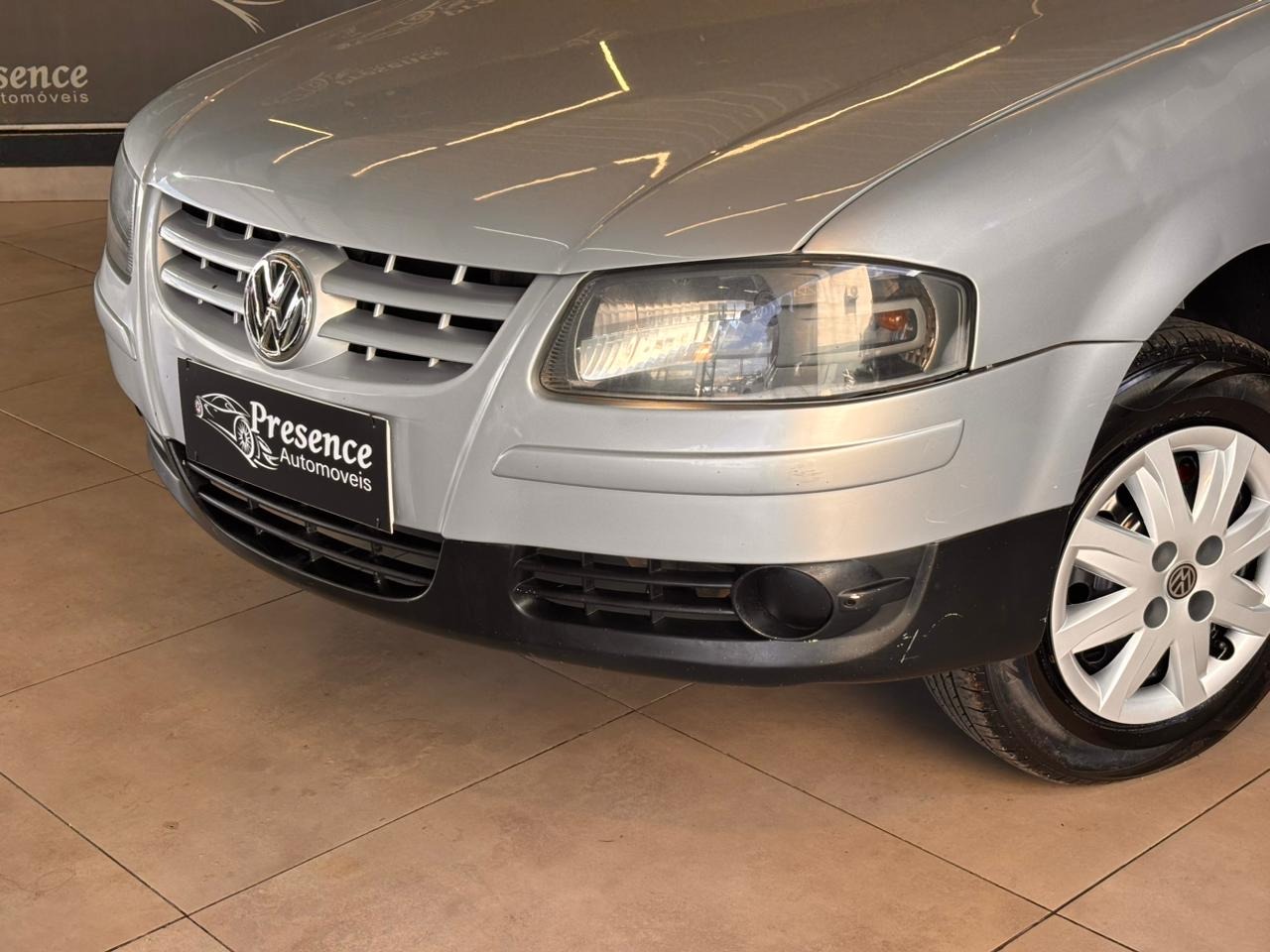 Volkswagen Gol (novo) 1.0 Mi Total Flex 8V 2P - foto 3