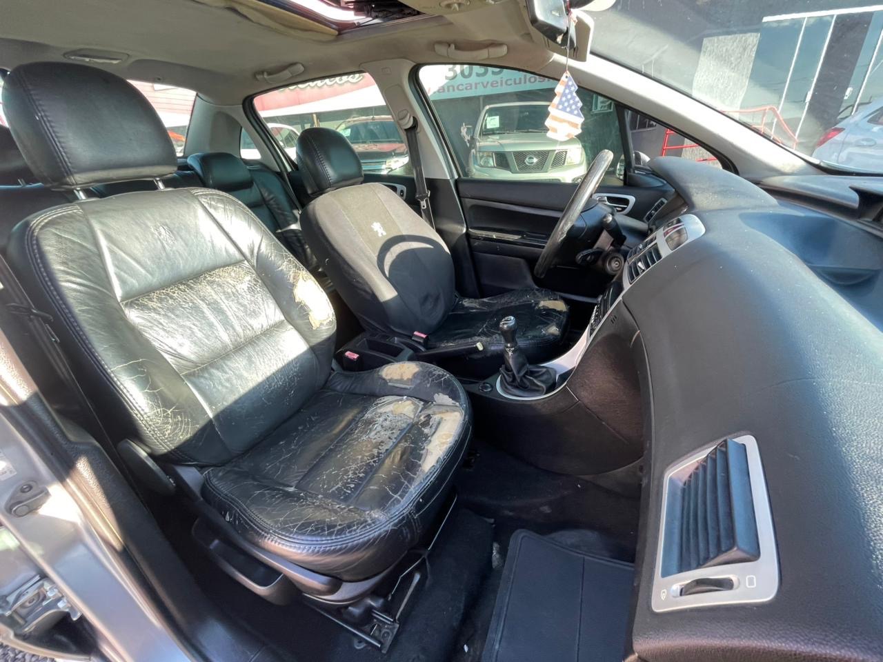 Peugeot 307 Sed. Presence 1.6 Flex 16V 4P - foto 8