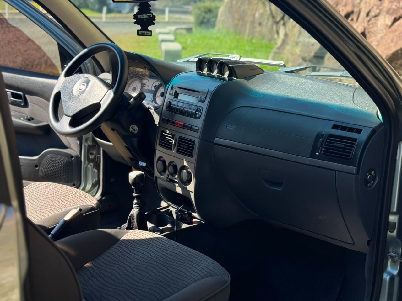 Fiat Strada Adventure1.8 1.8 Locker Flex Cd - foto 7