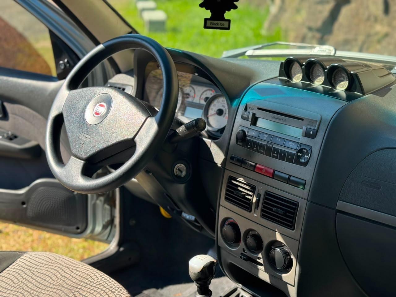 Fiat Strada Adventure1.8 1.8 Locker Flex Cd - foto 9
