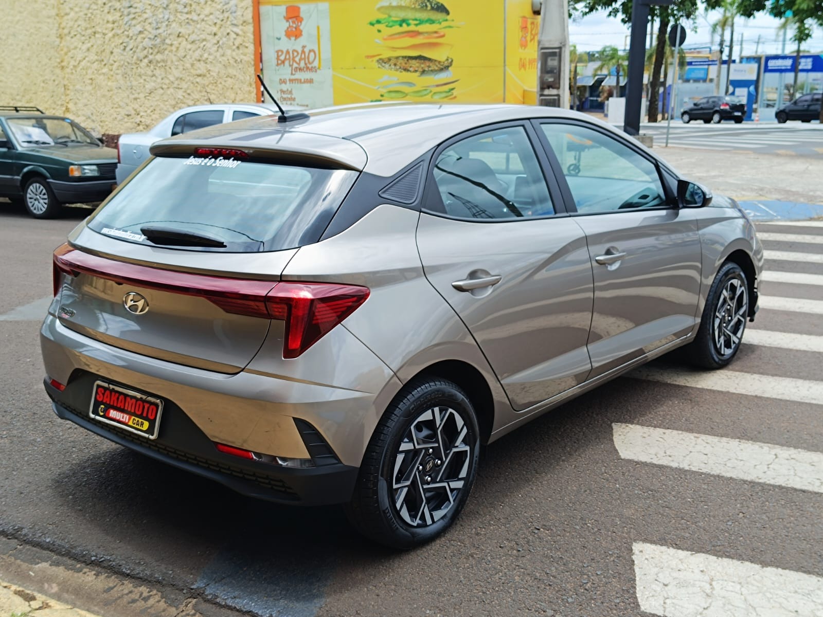 Hyundai HB20 Comfort Plus 1.0 Flex 12V Mec. - foto 2