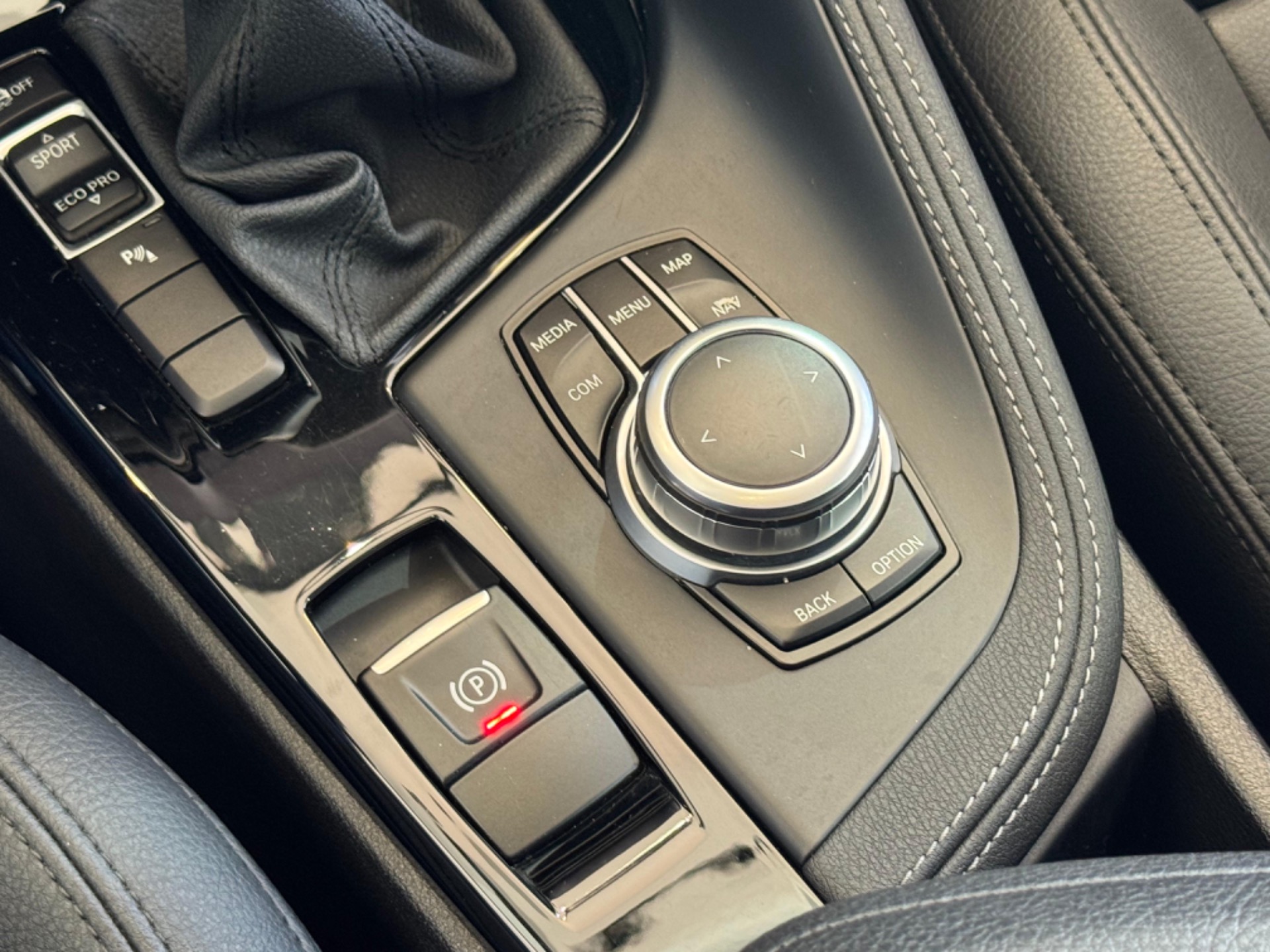BMW X1 Sdrive 20i X Line 2.0 Tb Active Flex - foto 18