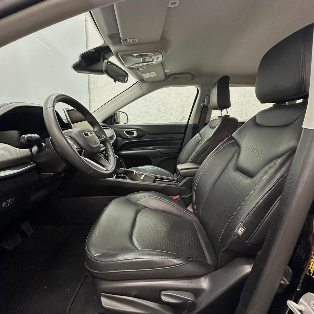 Jeep Compass Long. T270 1.3 Tb 4X2 Flex Aut. - foto 8