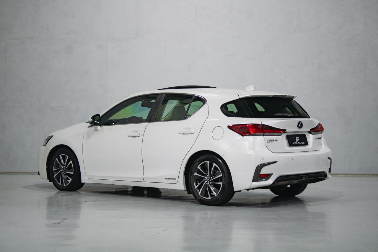 Lexus Ct200h 1.8 16V Aut. (híbrido) - foto 6