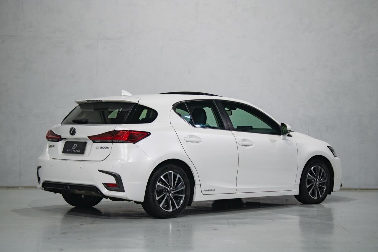 Lexus Ct200h 1.8 16V Aut. (híbrido) - foto 4