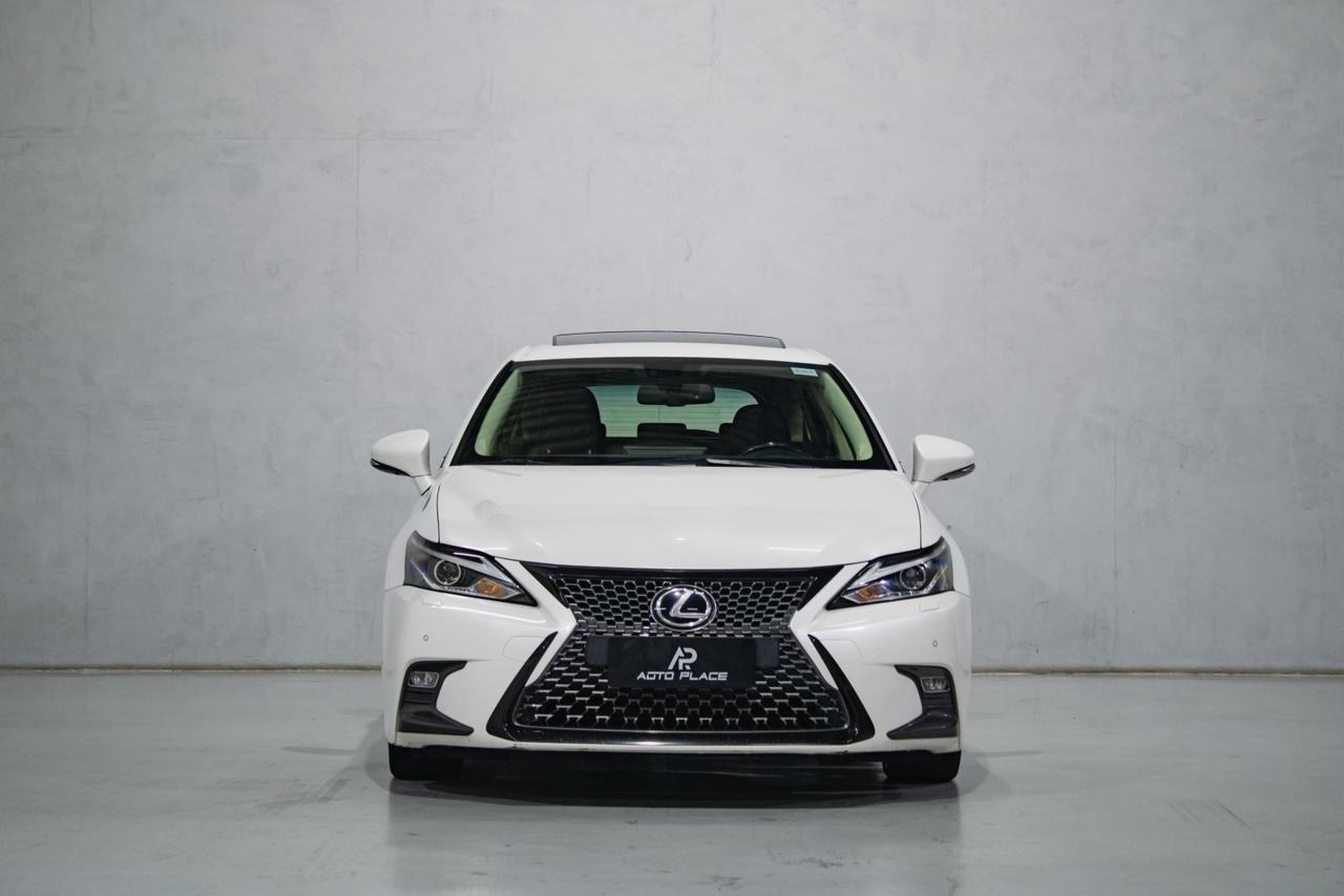 Lexus Ct200h 1.8 16V Aut. (híbrido) - foto 2