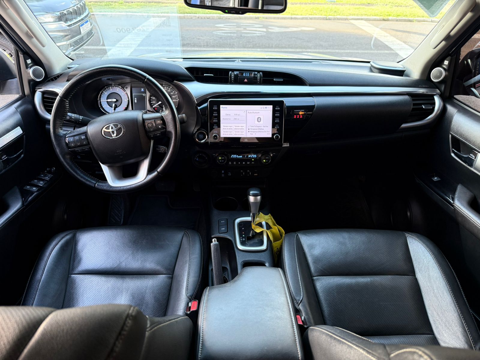 Toyota Hilux Cd Srx 4X4 2.8 TDI 16V Diesel Aut. - foto 12