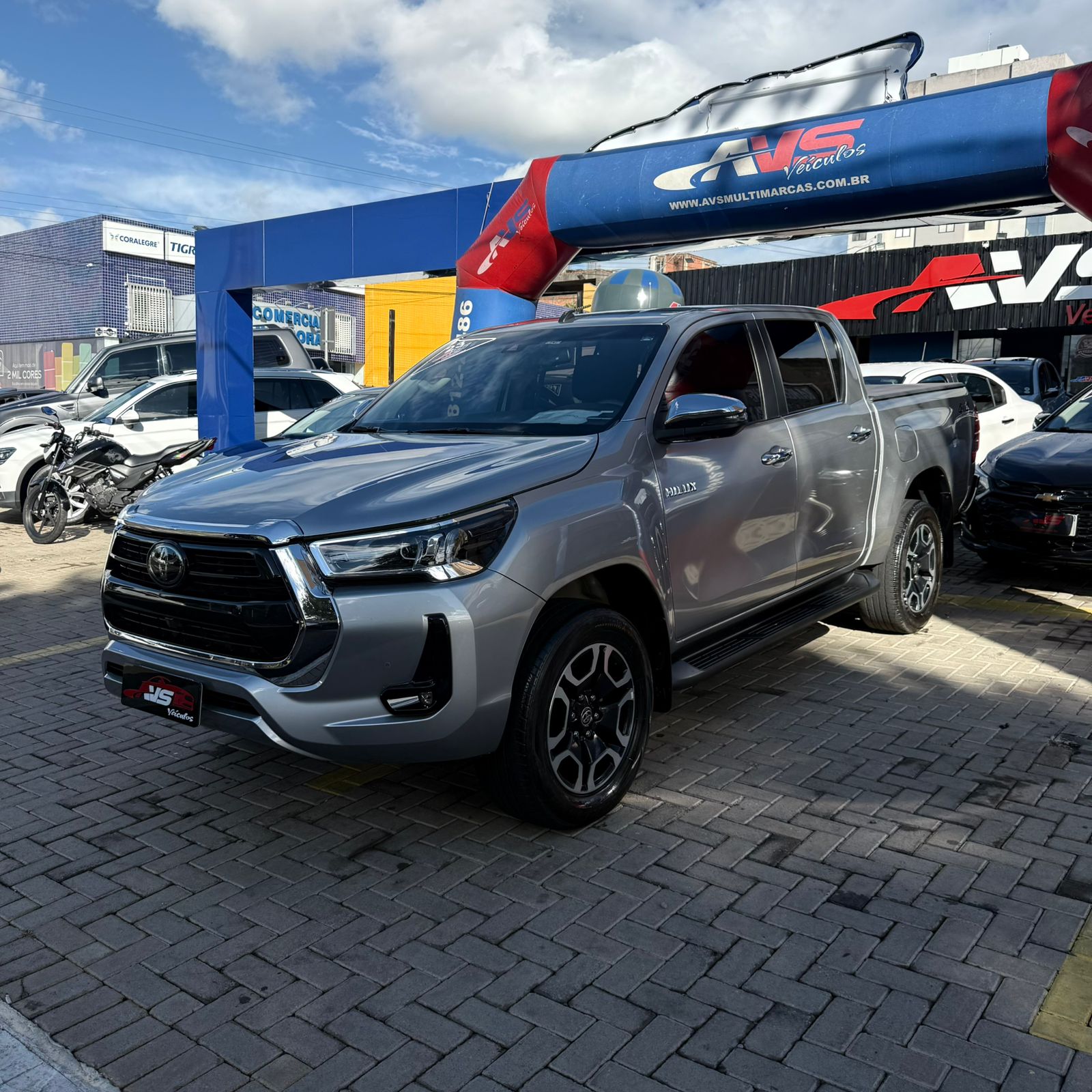 Toyota Hilux Cd Srx 4X4 2.8 TDI 16V Diesel Aut. - foto 3