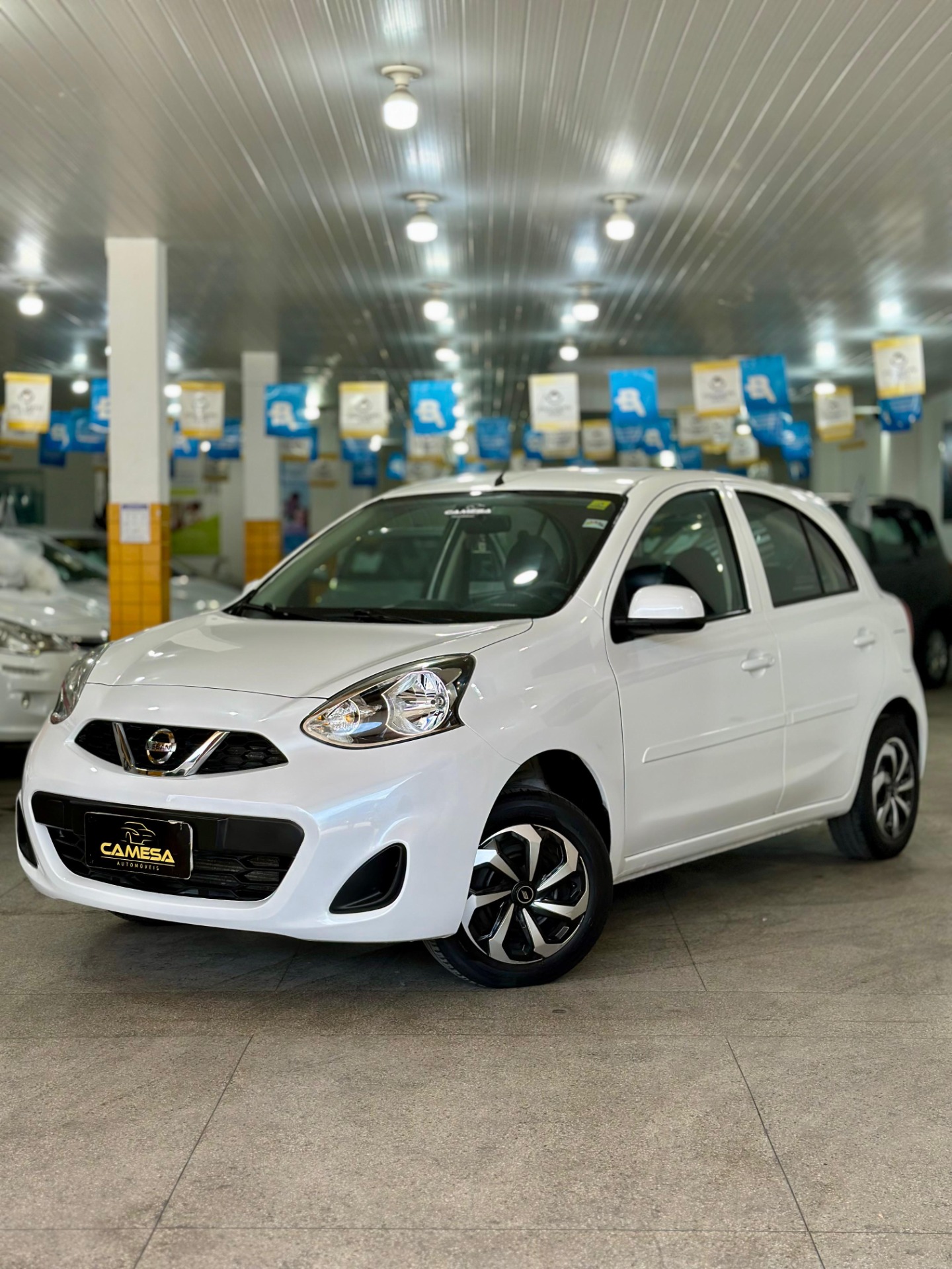 Foto 1 de Nissan MARCH 1.0 12V Flex 5p 2016