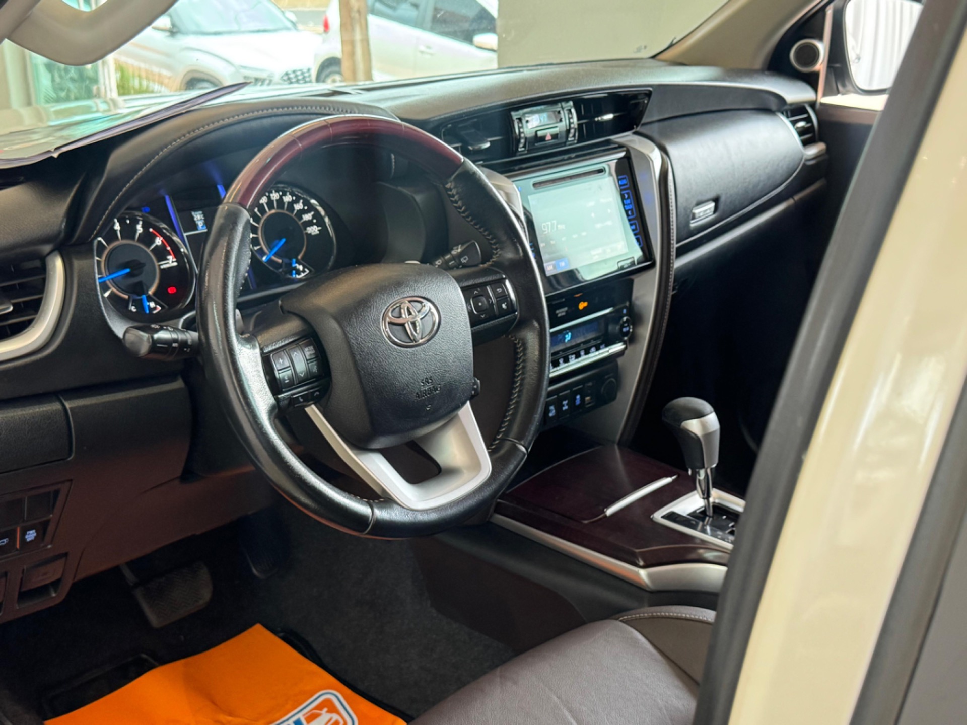 Toyota SW4 Srx 4X4 4.0 V6 24V Aut. - foto 10
