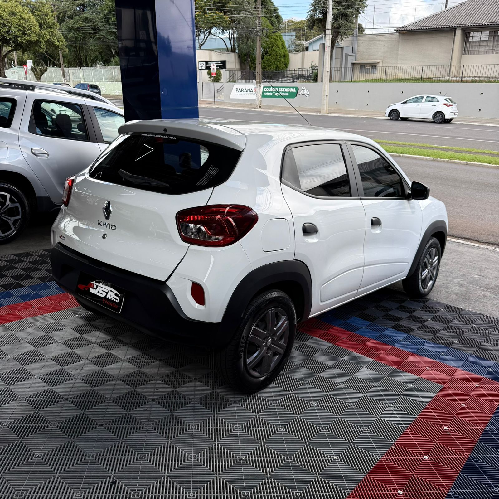 Renault Kwid Zen 1.0 Flex 12V 5P Mec. - foto 3
