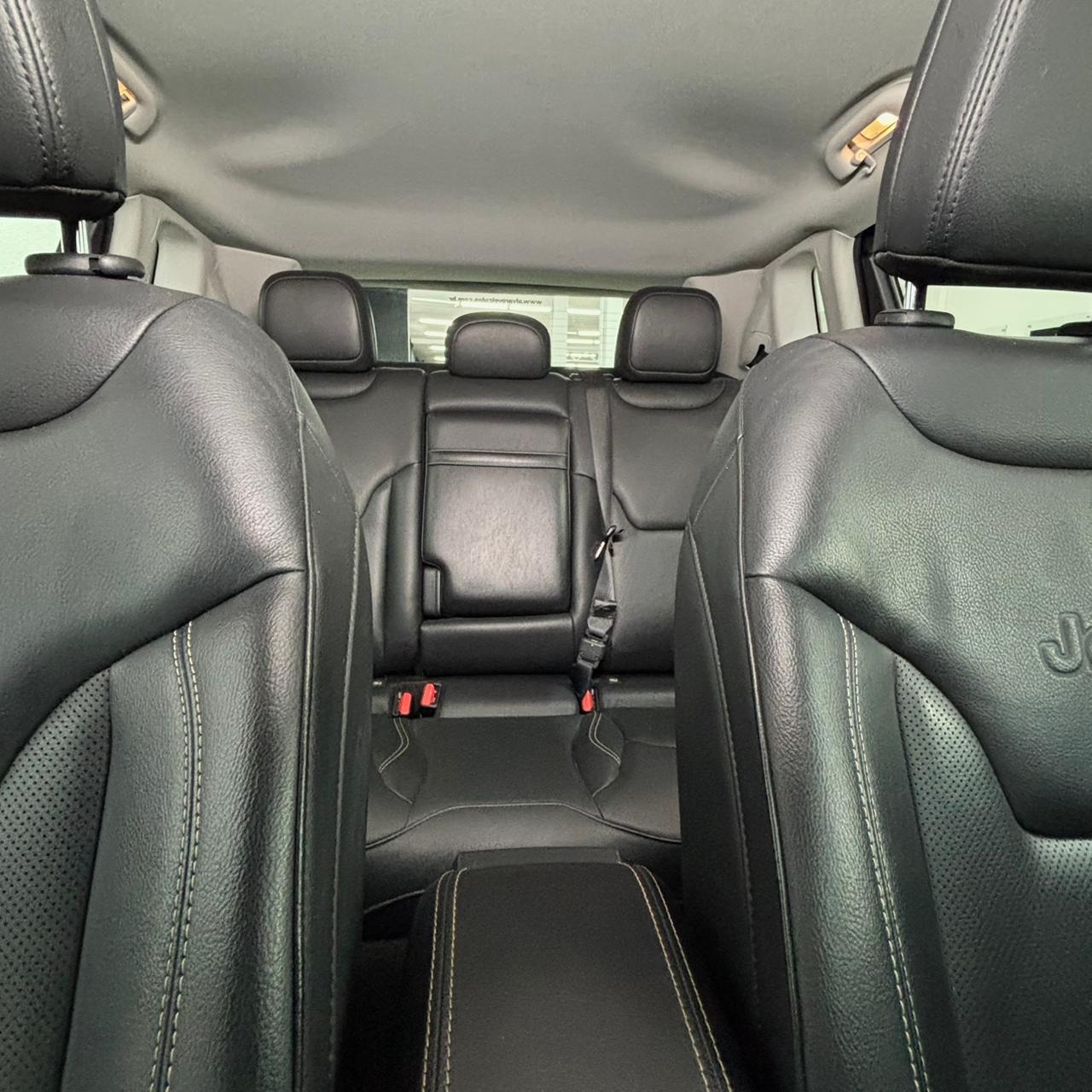 Jeep Compass Long. T270 1.3 Tb 4X2 Flex Aut. - foto 9