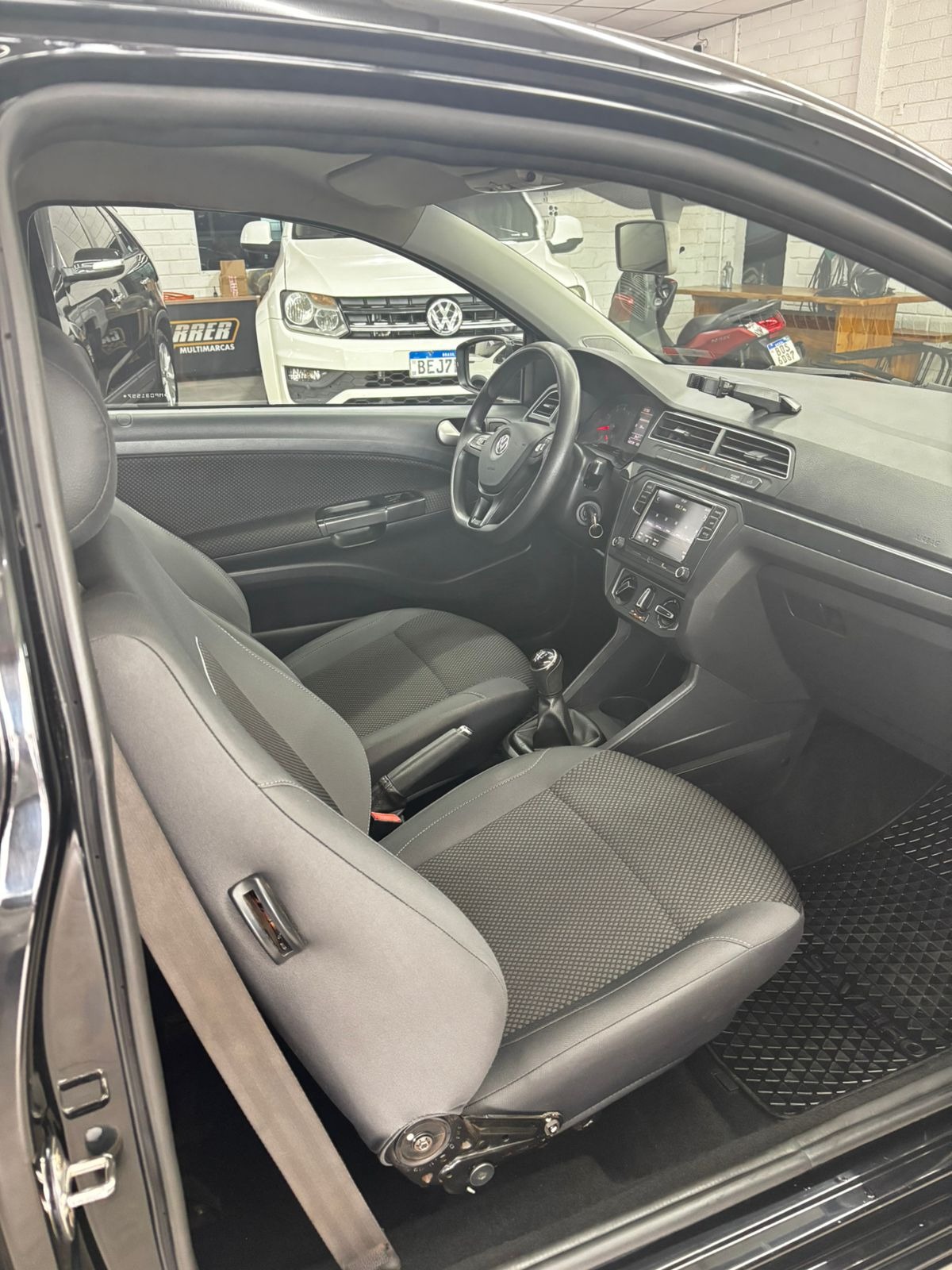 Volkswagen Saveiro Trendline 1.6 T.flex 8V - foto 11