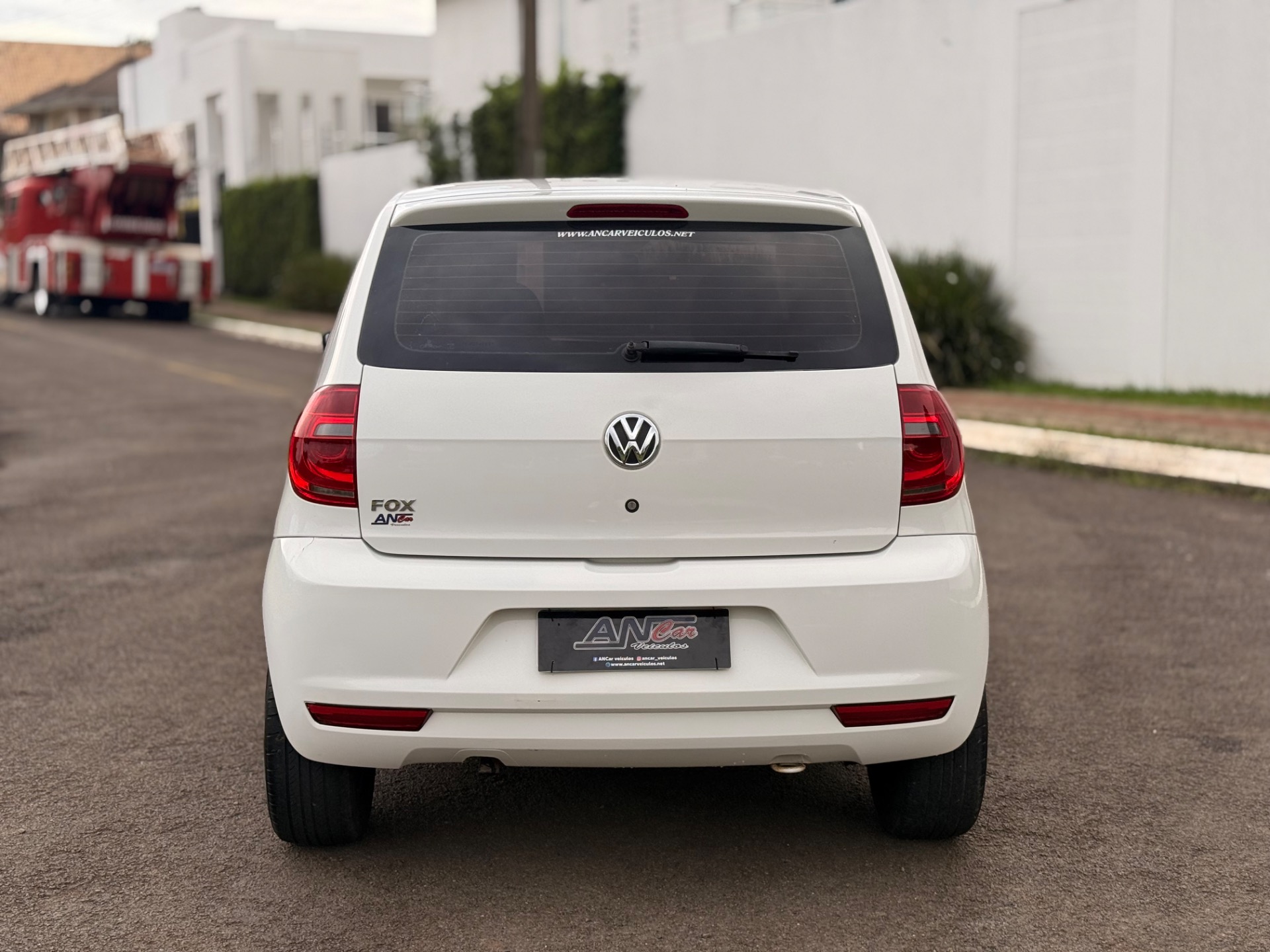 Volkswagen Fox 1.0 Mi Total Flex 8V 5P - foto 5