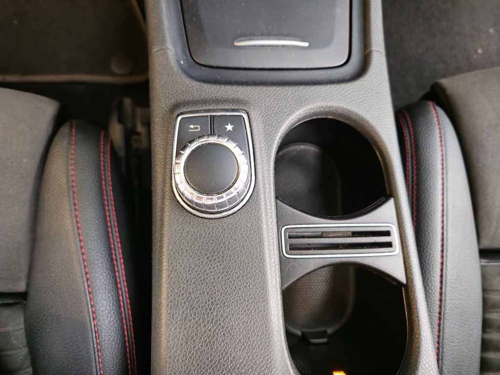 Mercedes-Benz Classe GLA Gla 250 Sport - foto 13