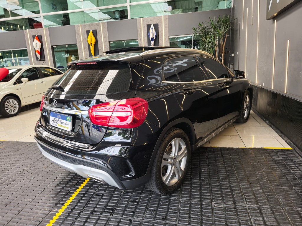 Mercedes-Benz Classe GLA Gla 250 Sport - foto 12