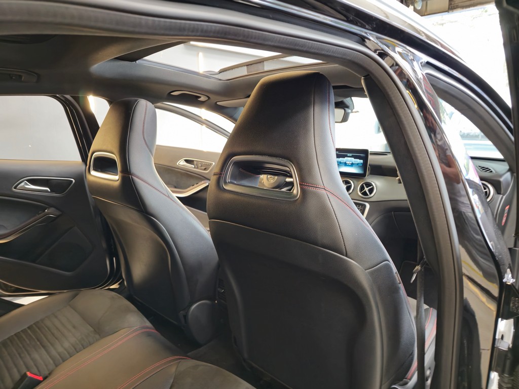 Mercedes-Benz Classe GLA Gla 250 Sport - foto 15