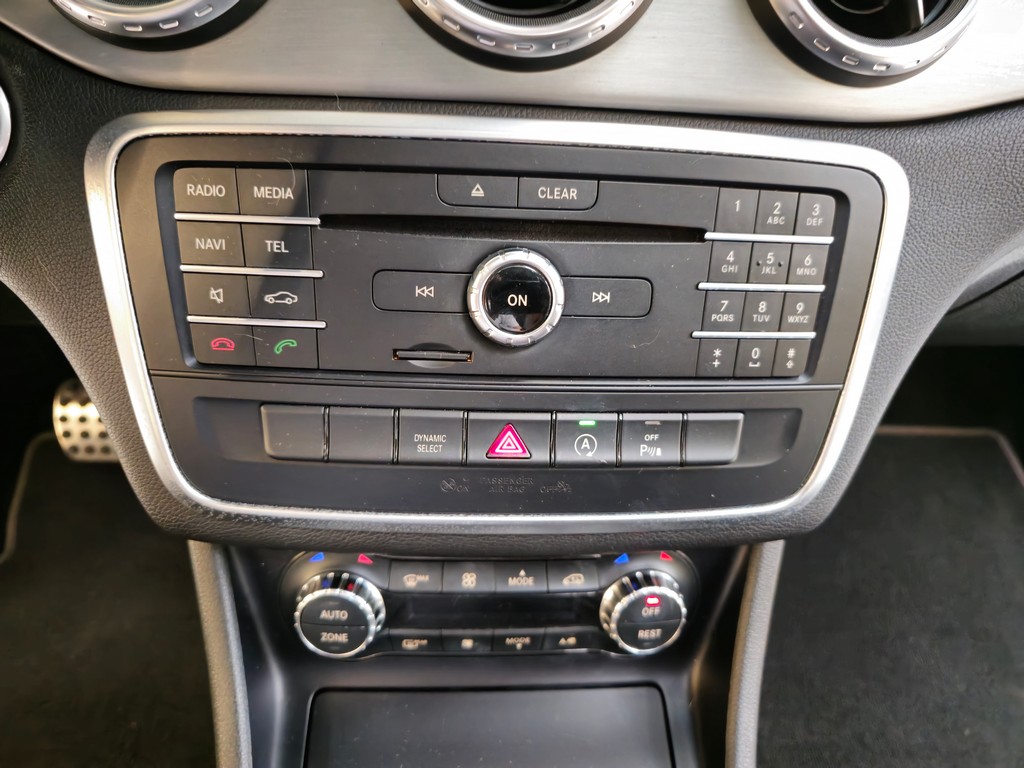 Mercedes-Benz Classe GLA Gla 250 Sport - foto 4