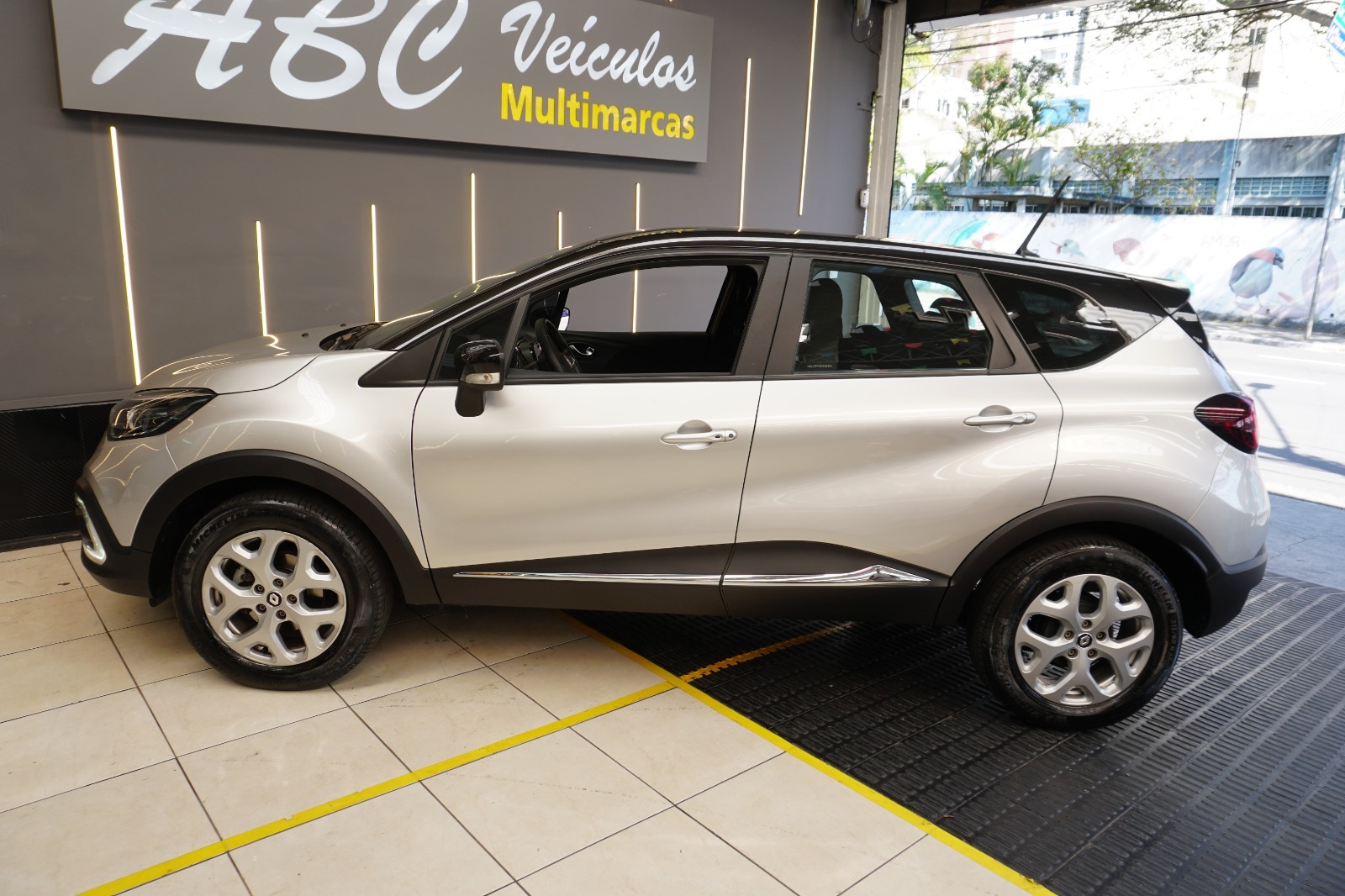 Renault Captur 1.3 Tce Zen CVT - foto 5