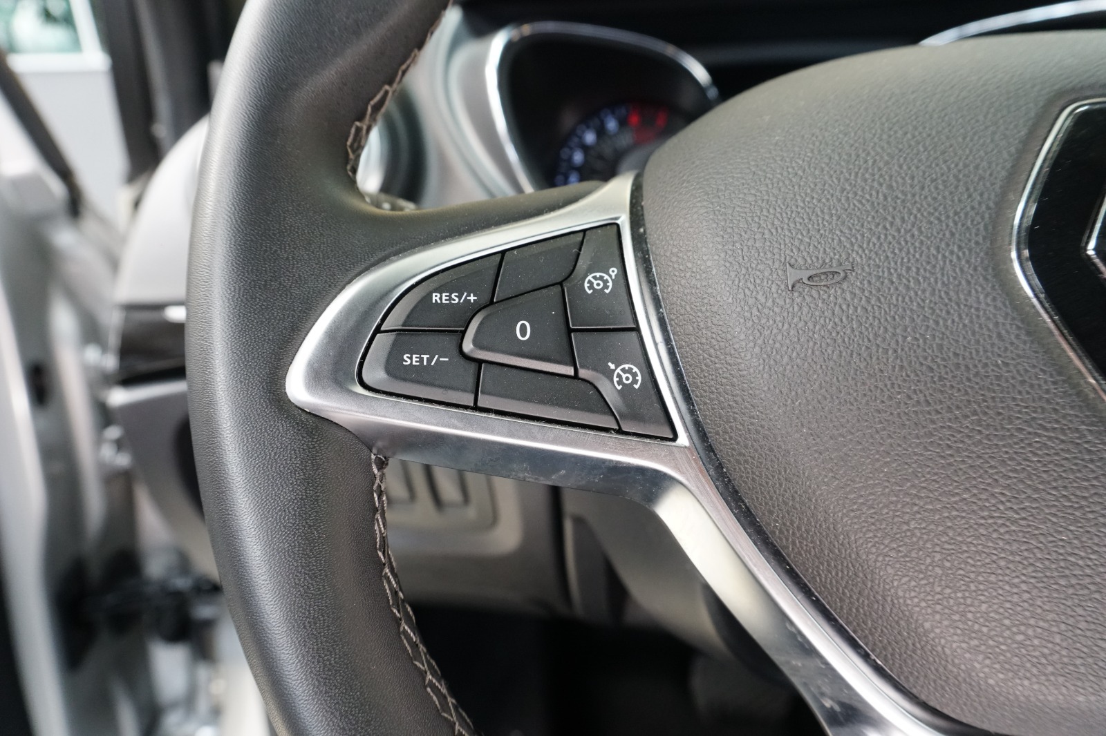 Renault Captur 1.3 Tce Zen CVT - foto 20