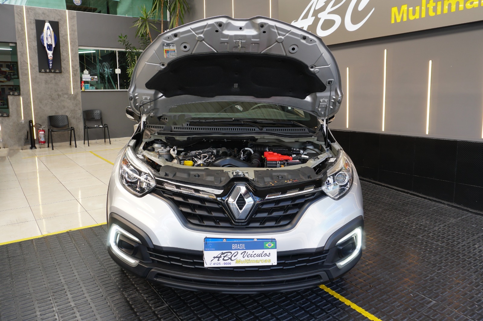 Renault Captur 1.3 Tce Zen CVT - foto 13