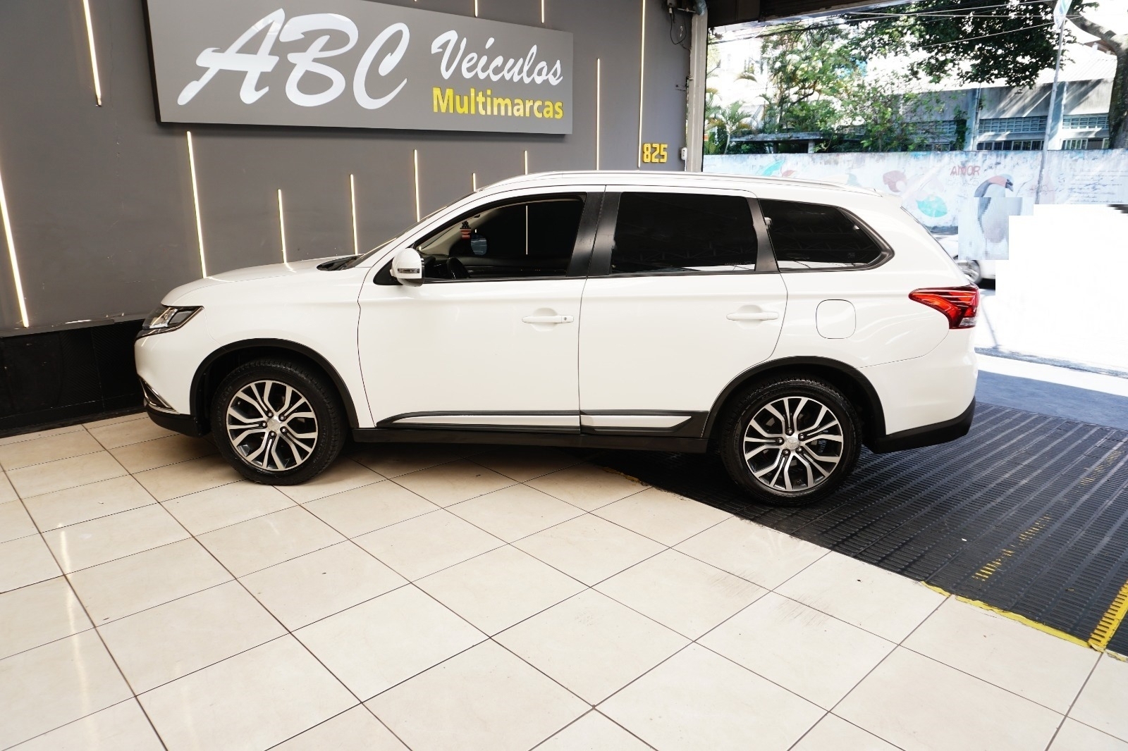 Mitsubishi Outlander 2.0 16V CVT - foto 5
