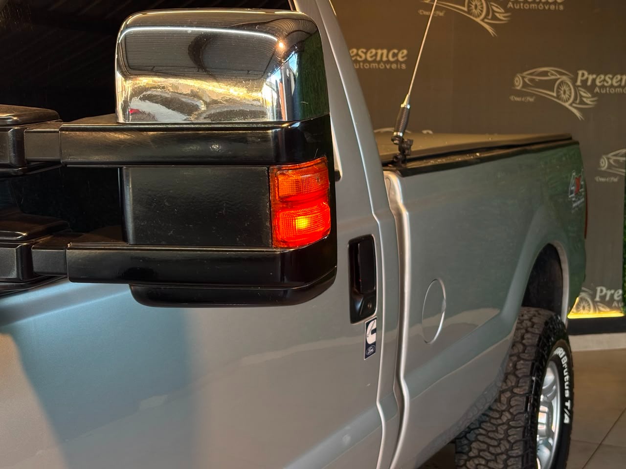 Ford F-250 XLT 3.9 4X4 Tb Diesel - foto 6