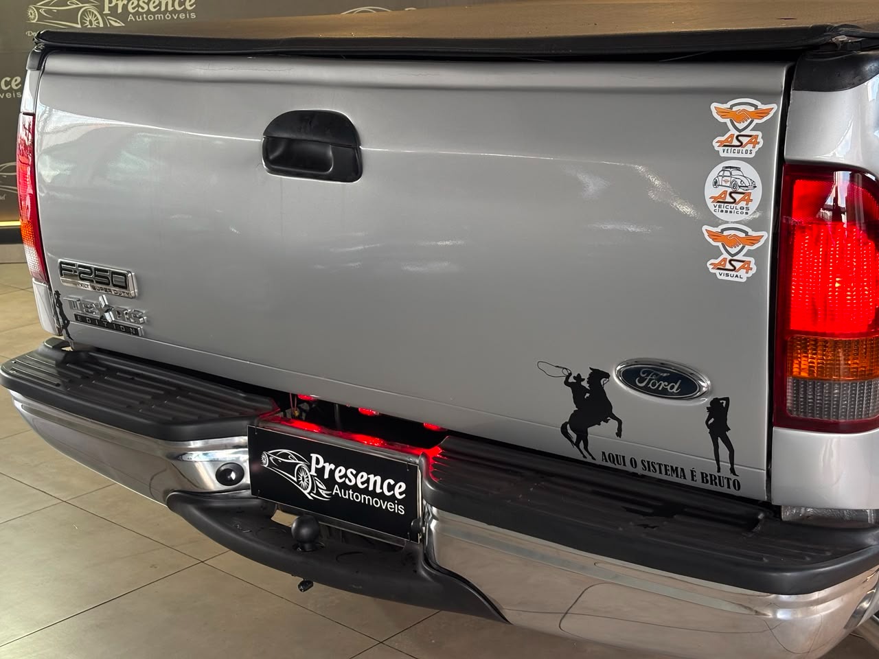 Ford F-250 XLT 3.9 4X4 Tb Diesel - foto 9