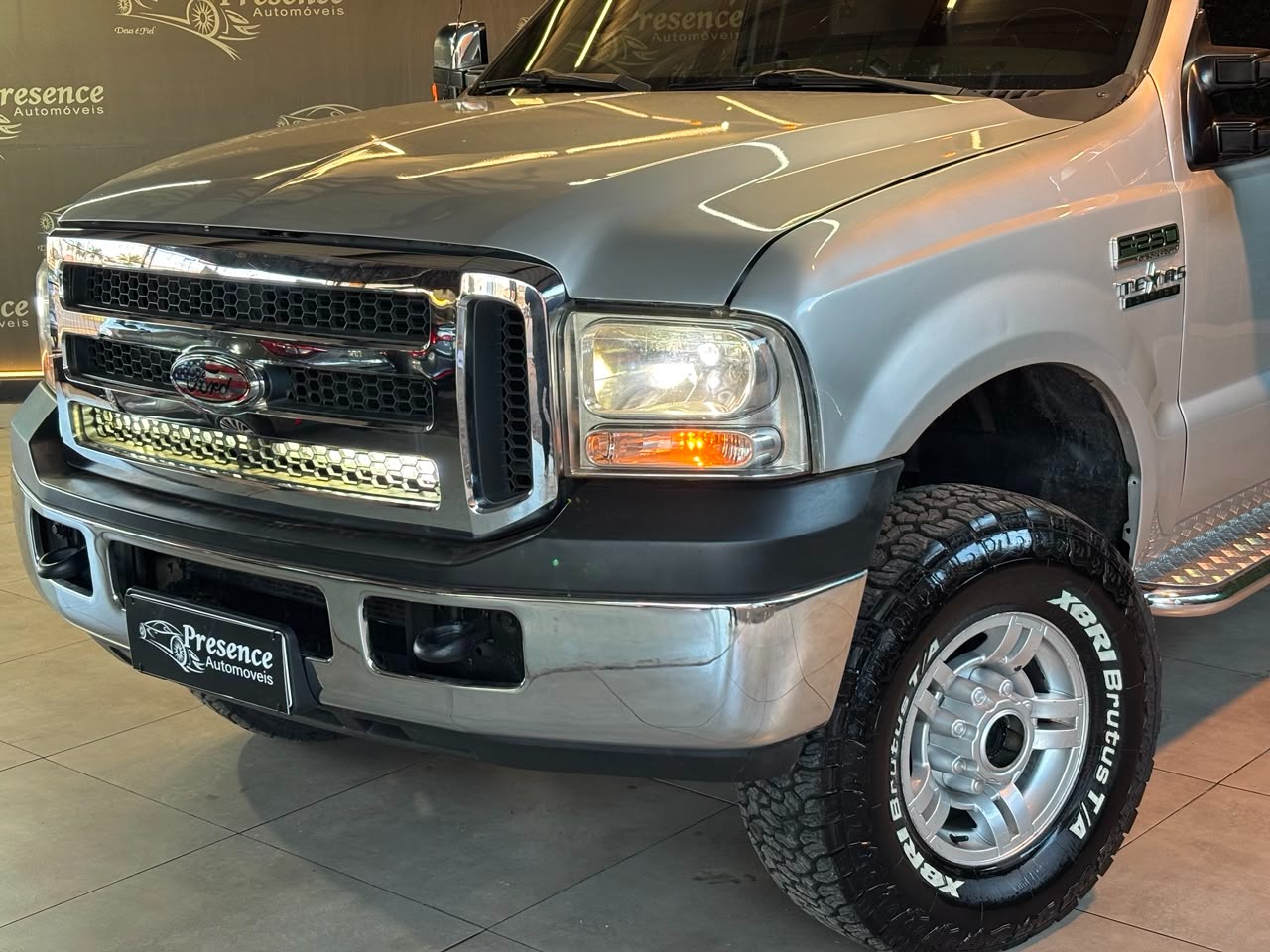 Ford F-250 XLT 3.9 4X4 Tb Diesel - foto 3