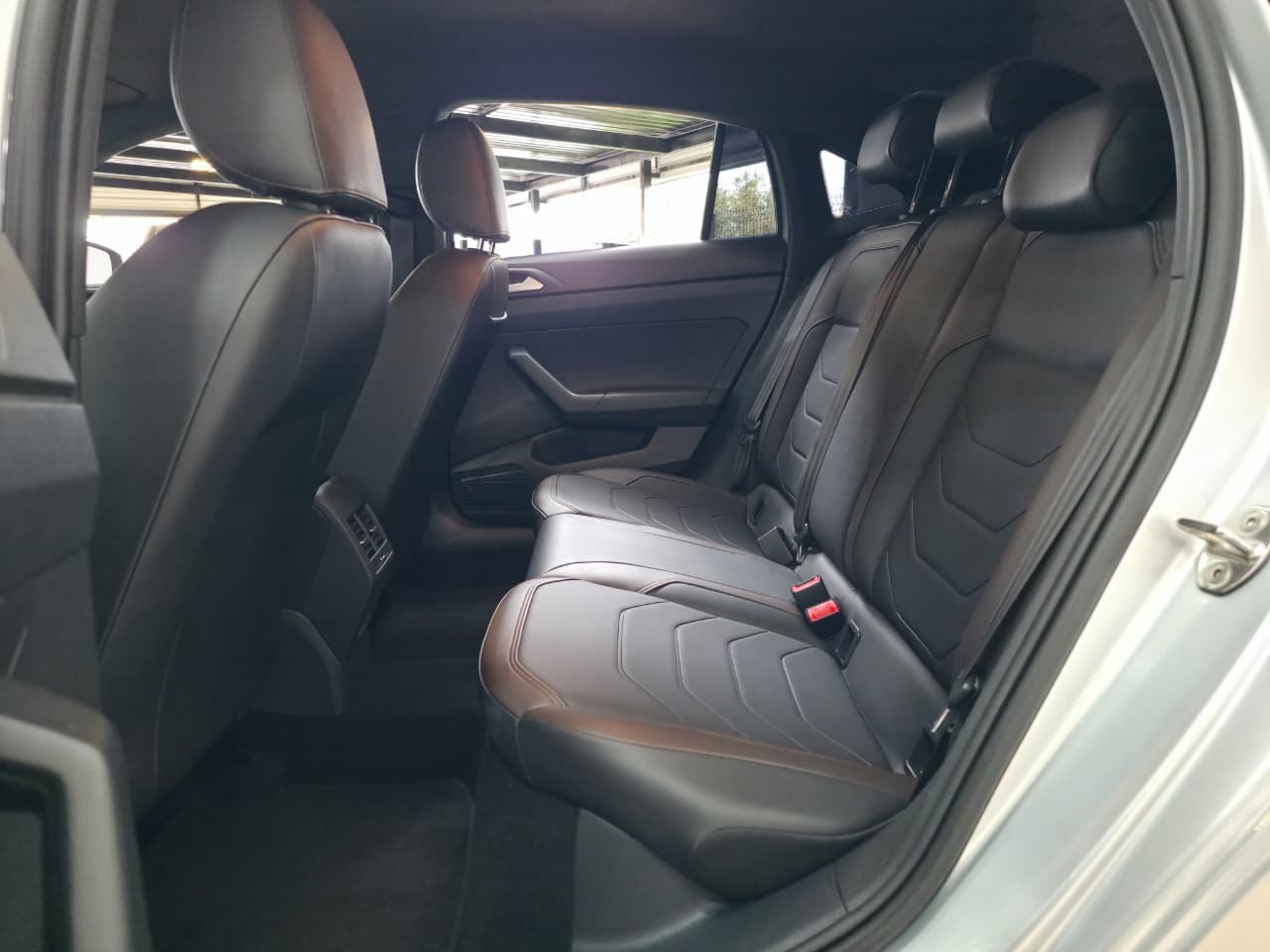 Volkswagen Virtus Highline 200 TSI 1.0 Flex 12V Automático - foto 12