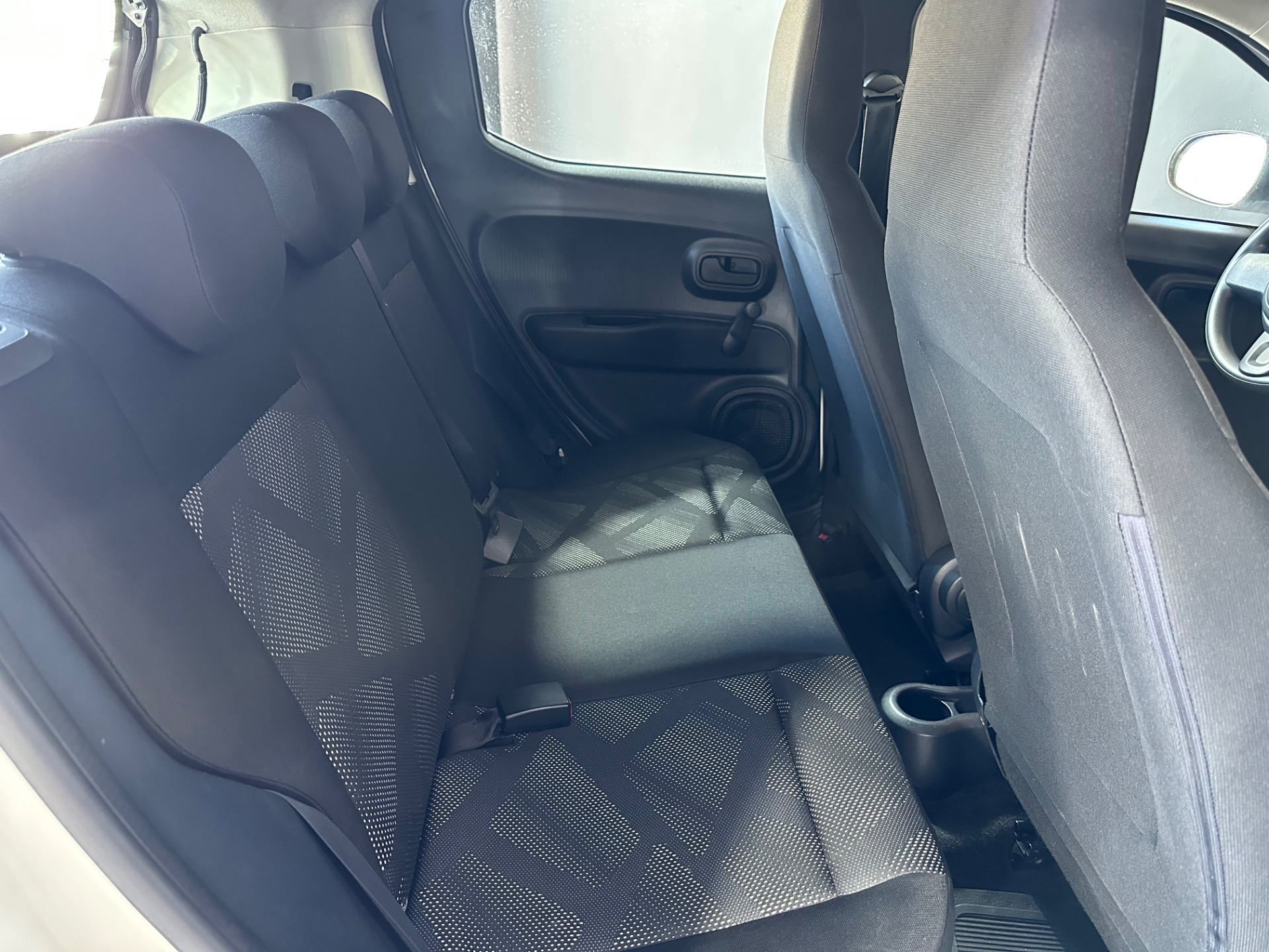 Fiat Mobi Like 1.0 Fire Flex 5p. - foto 8