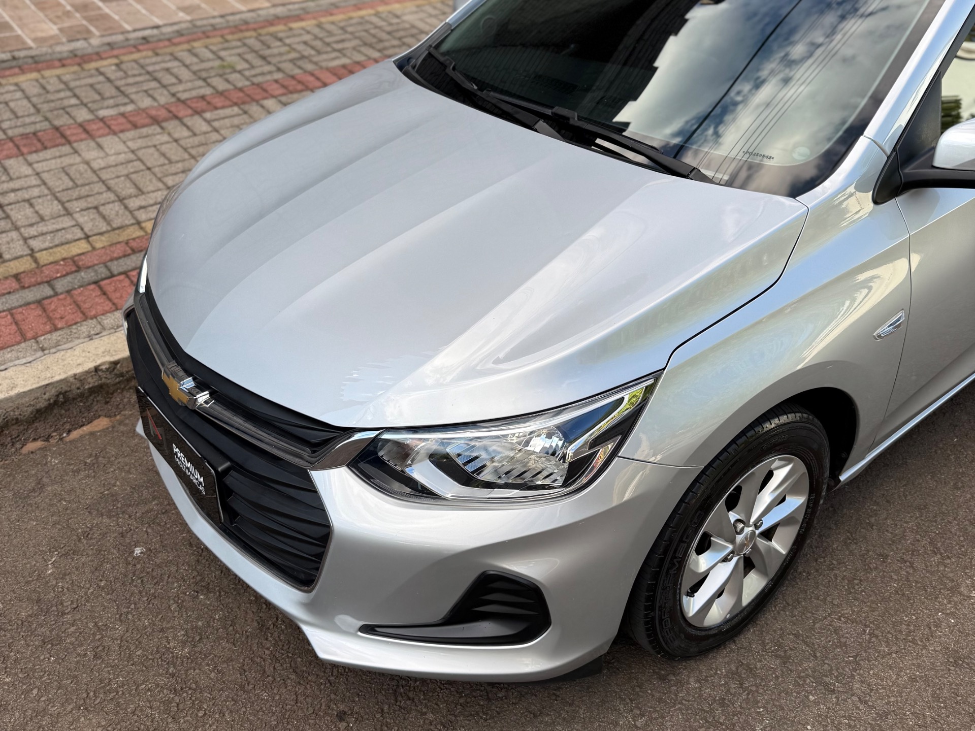 Chevrolet Onix Plus Sedan Plus LT 1.0 12V Tb Flex Mec. - foto 3