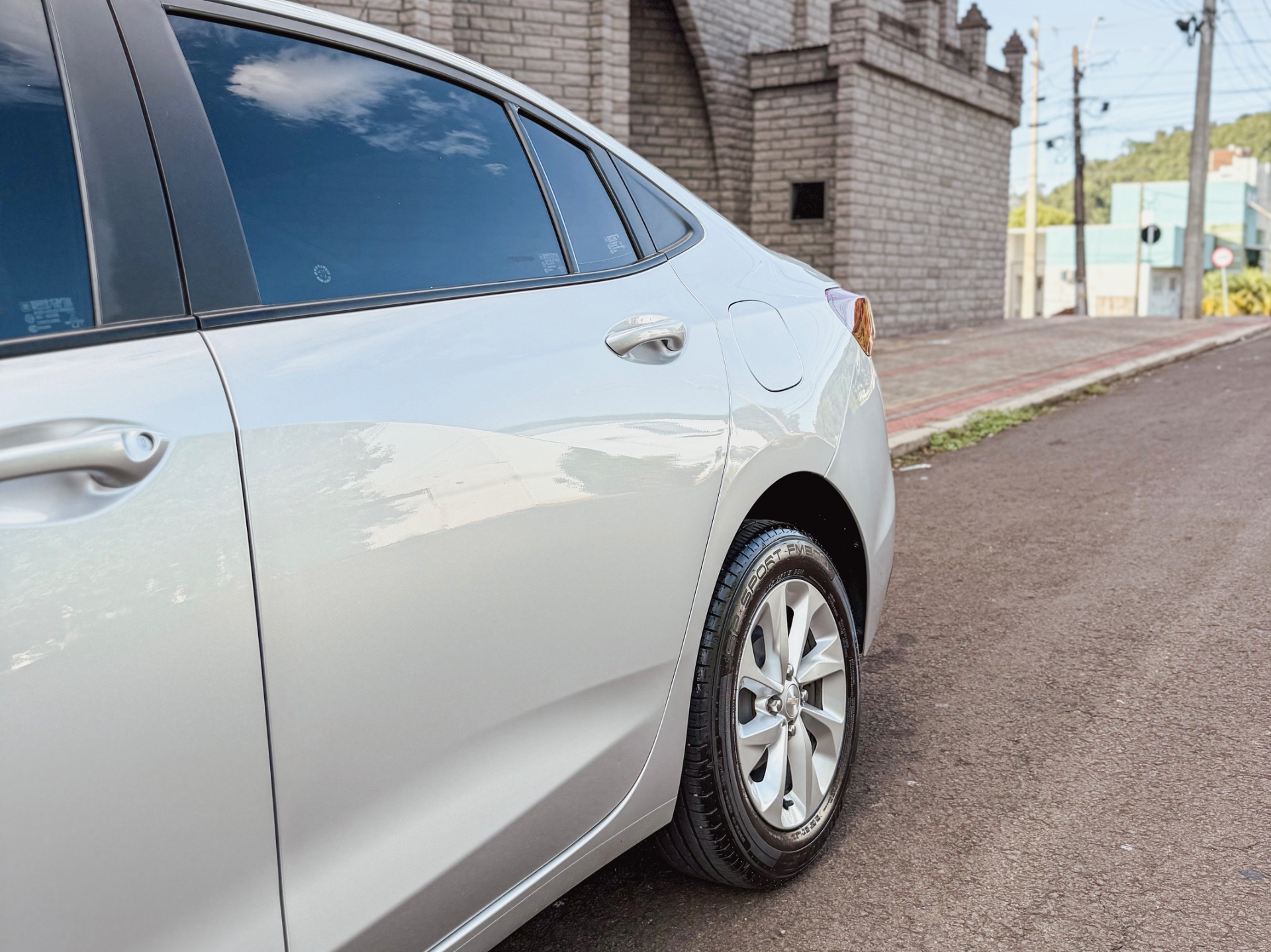 Chevrolet Onix Plus Sedan Plus LT 1.0 12V Tb Flex Mec. - foto 6