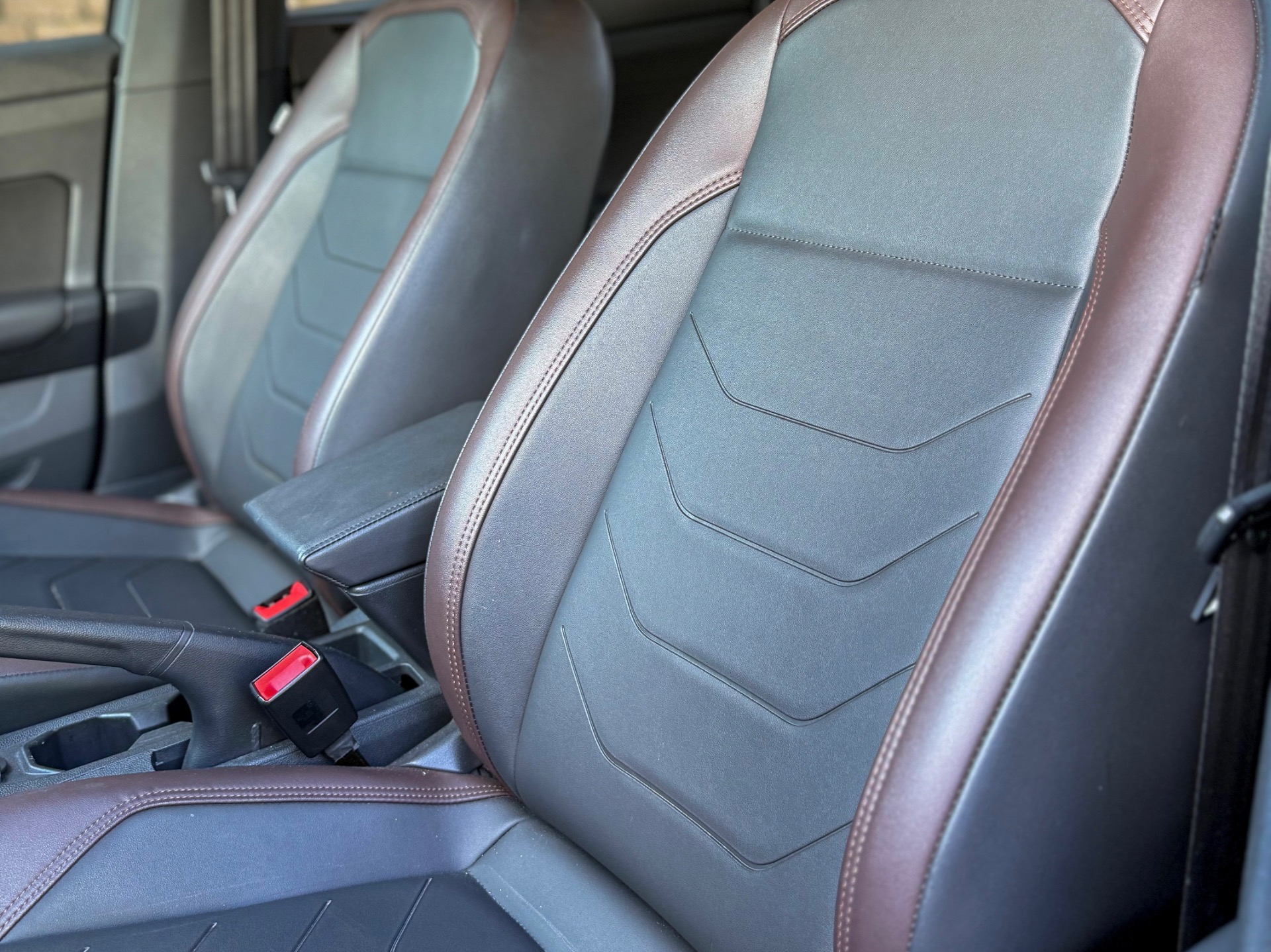Volkswagen Virtus Highline 200 TSI 1.0 Flex 12V Automático - foto 17