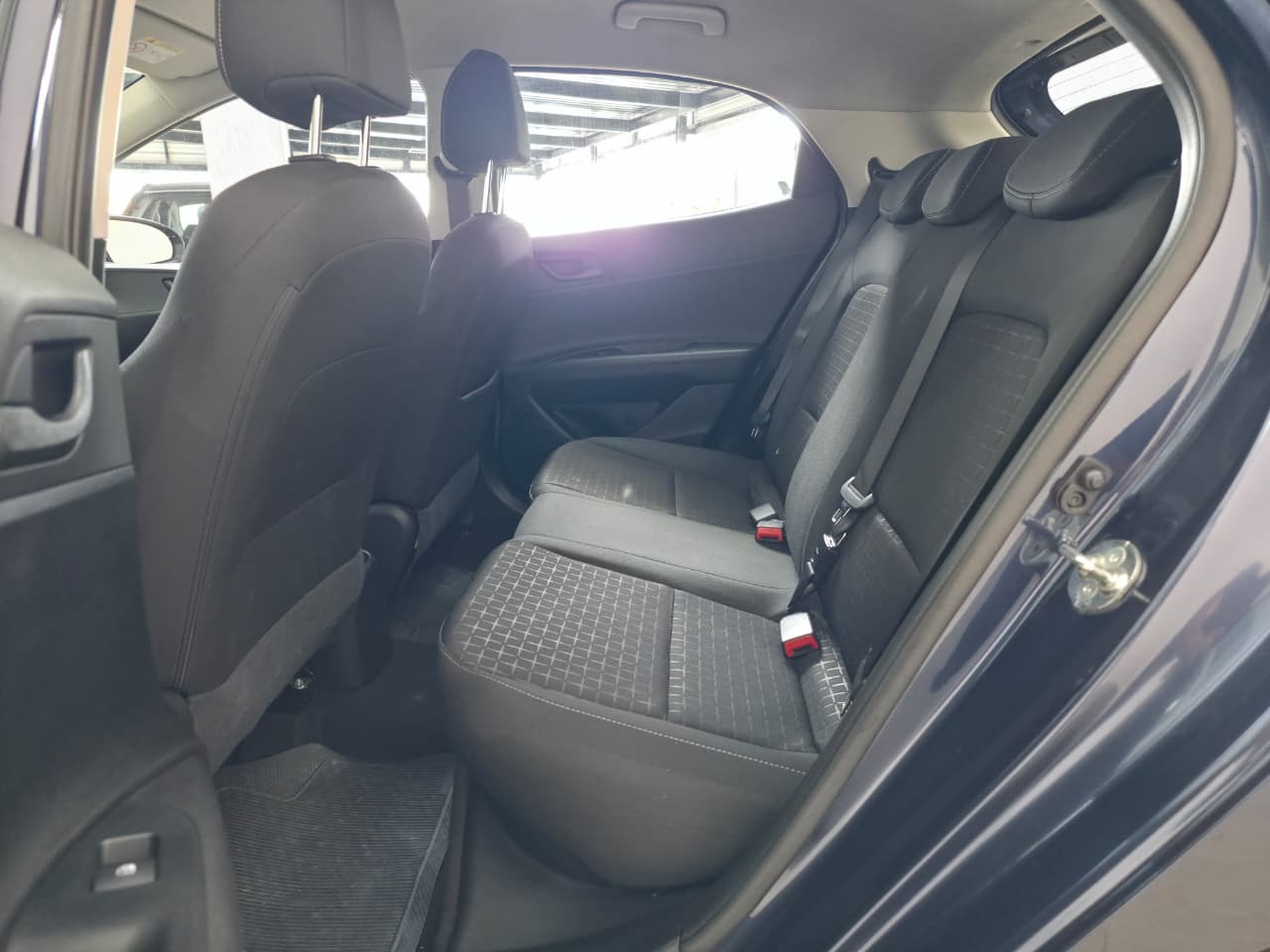 Hyundai HB20 Comfort Plus 1.0 Flex 12V Mec. - foto 12