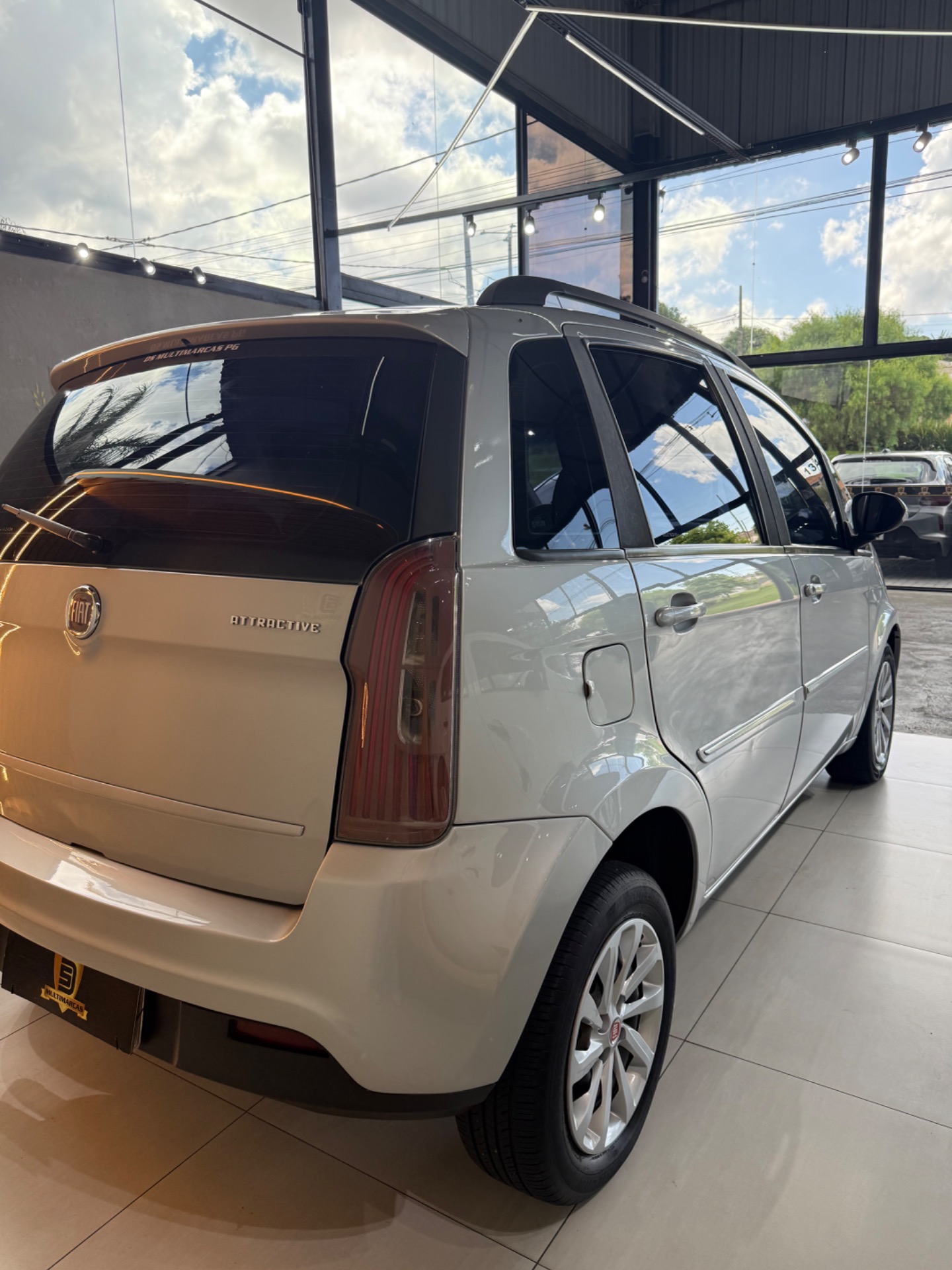 Fiat Idea Attractive 1.4 Fire Flex 8V 5P - foto 9